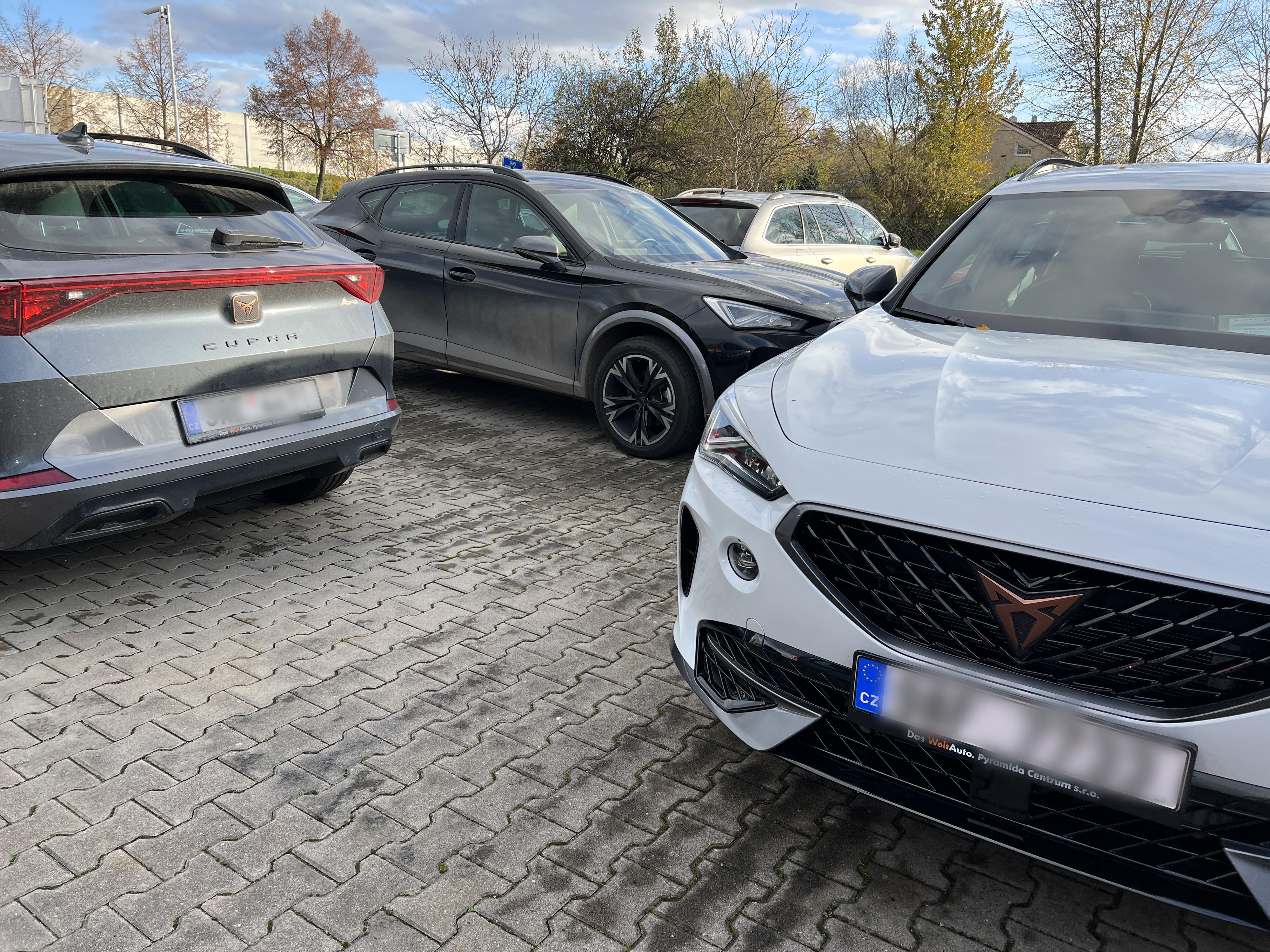 Pyramida Průhonice - Das Welt Auto foto 5