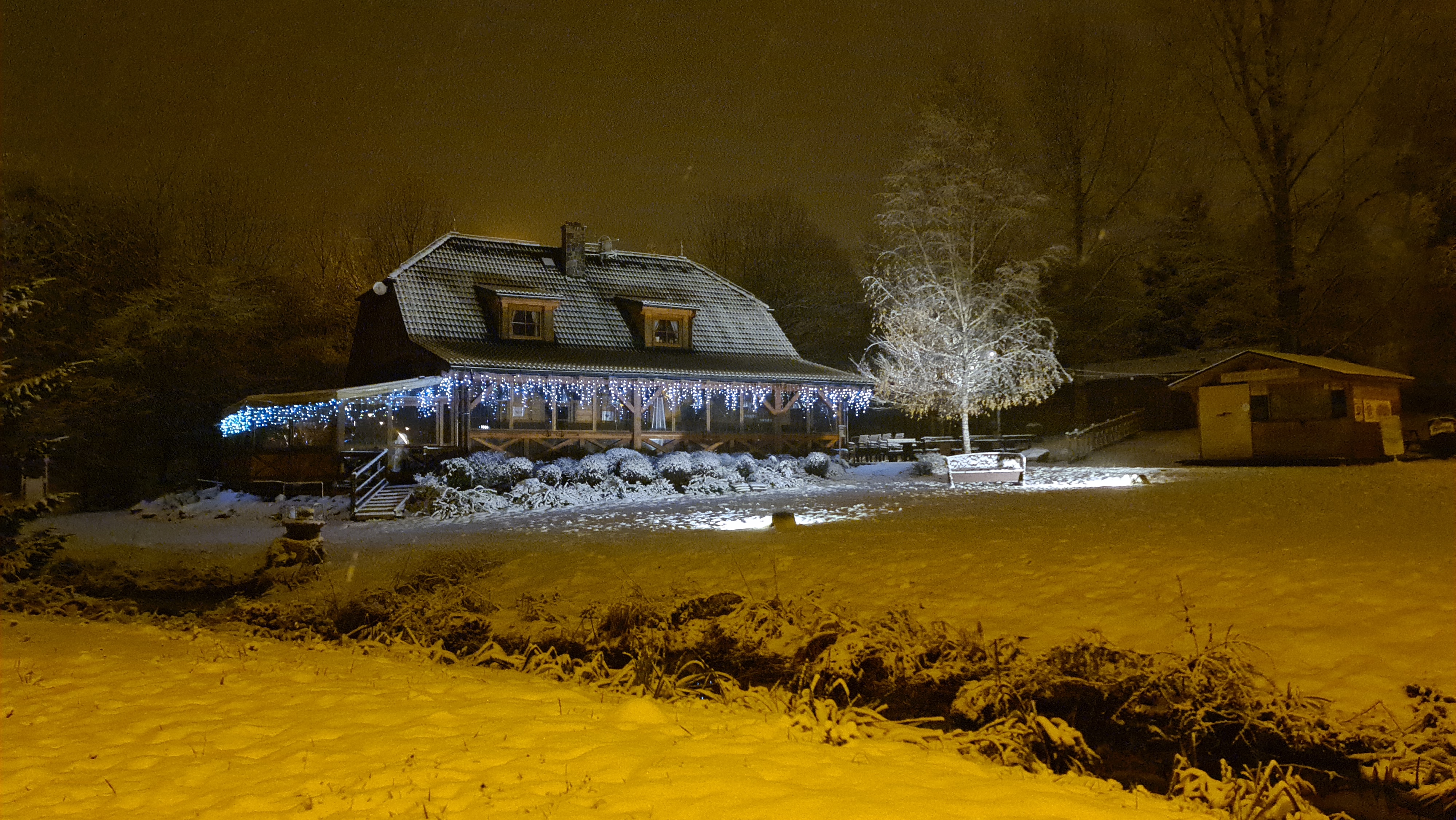 Zastávka U Srubu foto 2