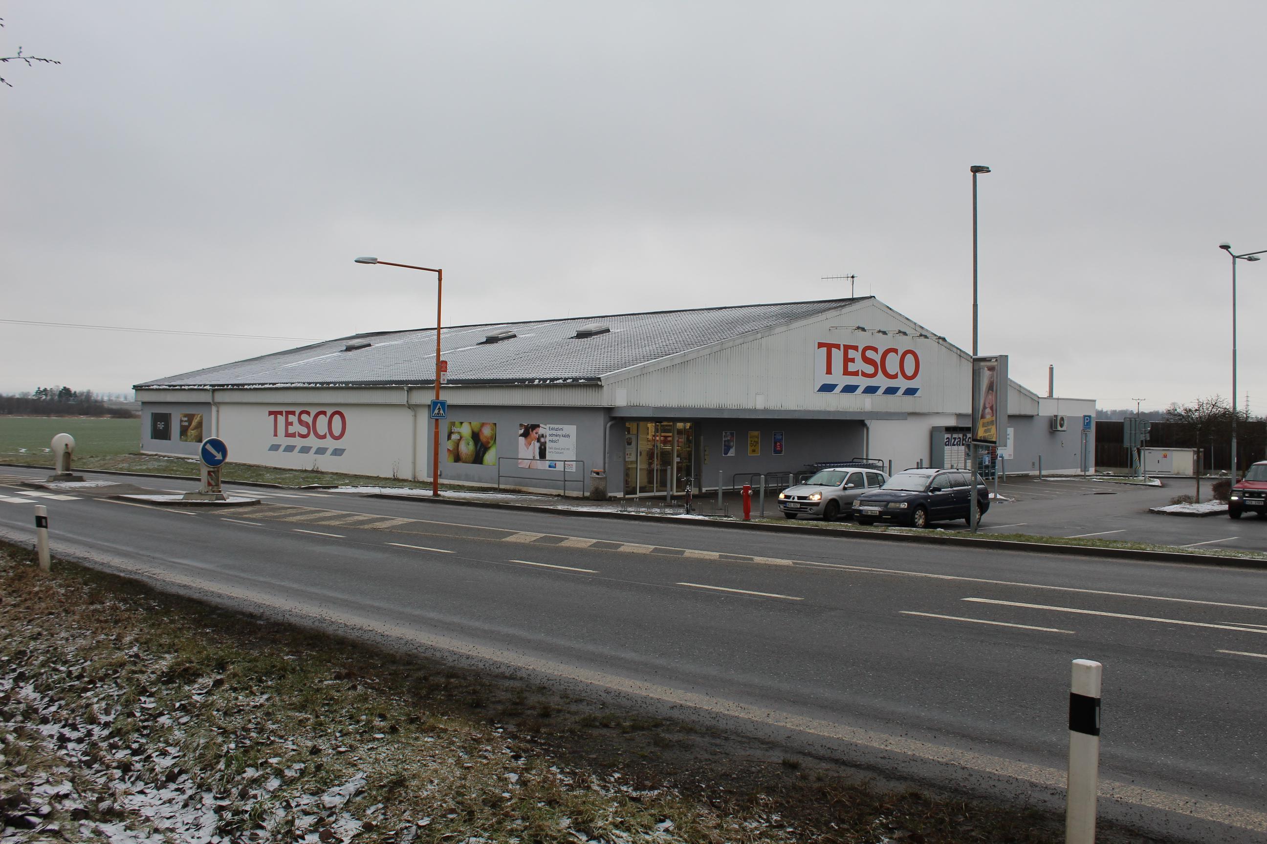 Tesco Supermarket foto 2