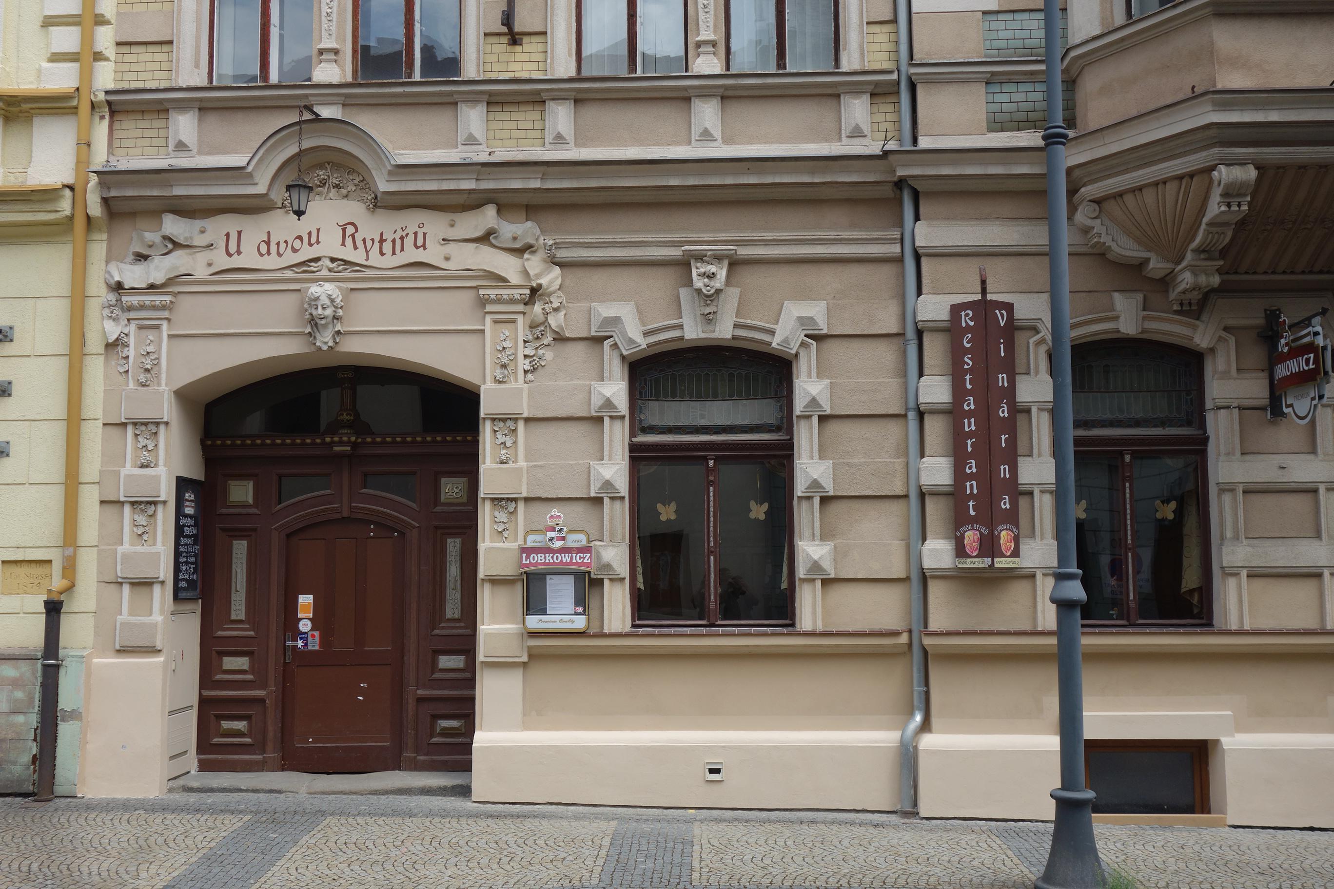 Vinárna Restaurant U Dvou rytířů foto 4