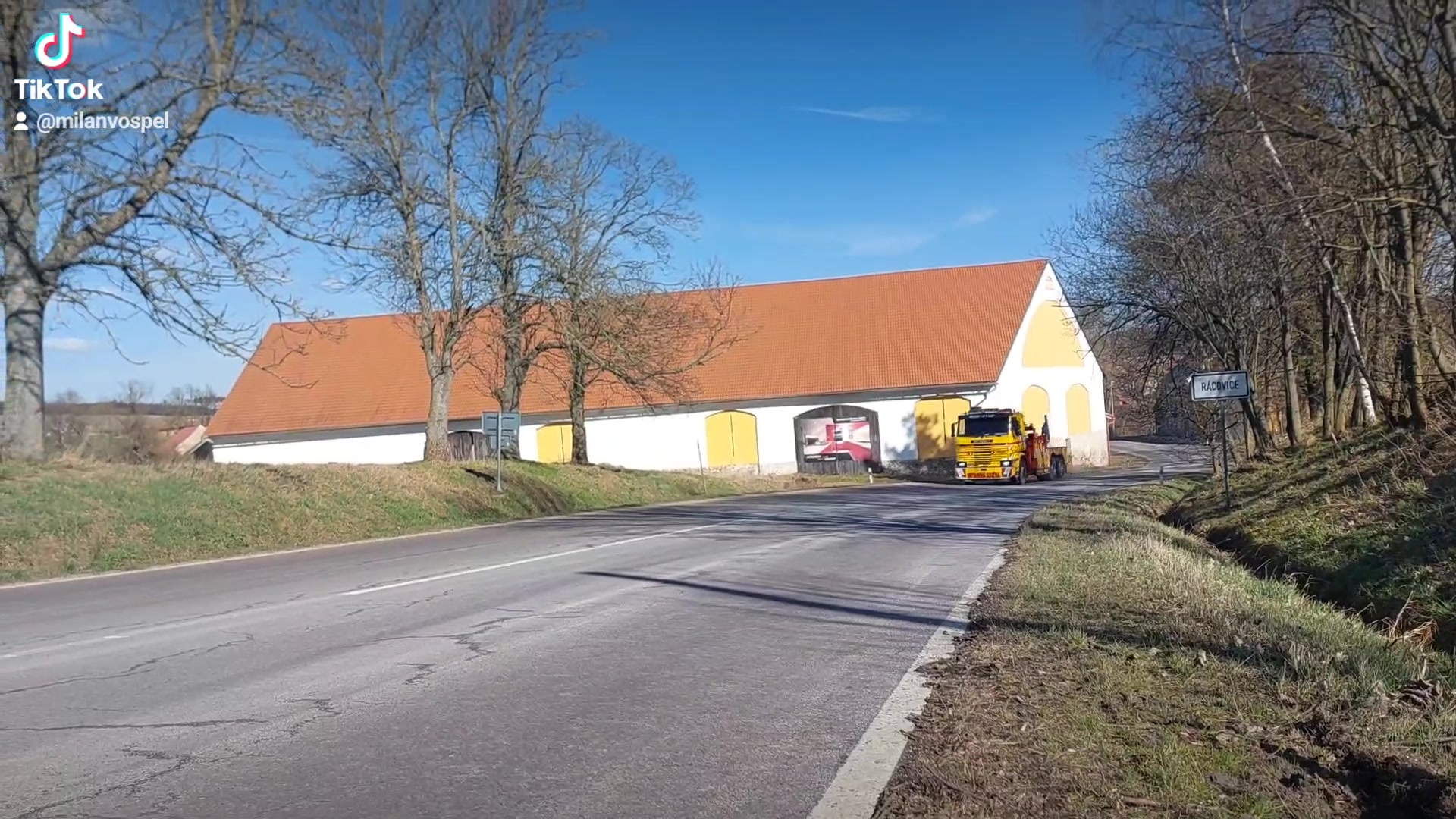 autoassistvopek24 s.r.o. foto 2 (náhled videa)
