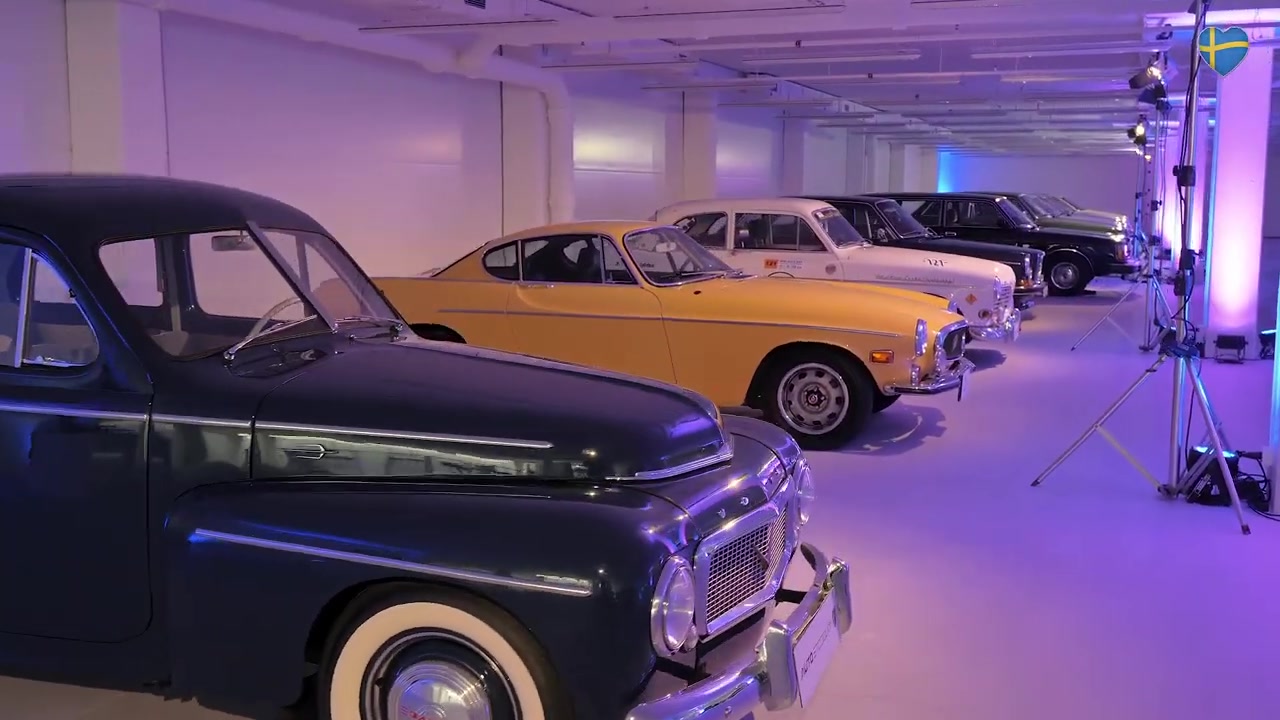 CARDION CARS STODŮLKY - Volvo autorizovaný dealer a servis foto 2 (náhled videa)
