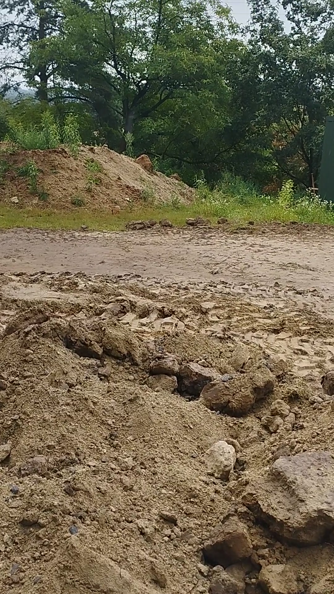 Zemní práce/Ab.vykopy.cz foto 2 (náhled videa)