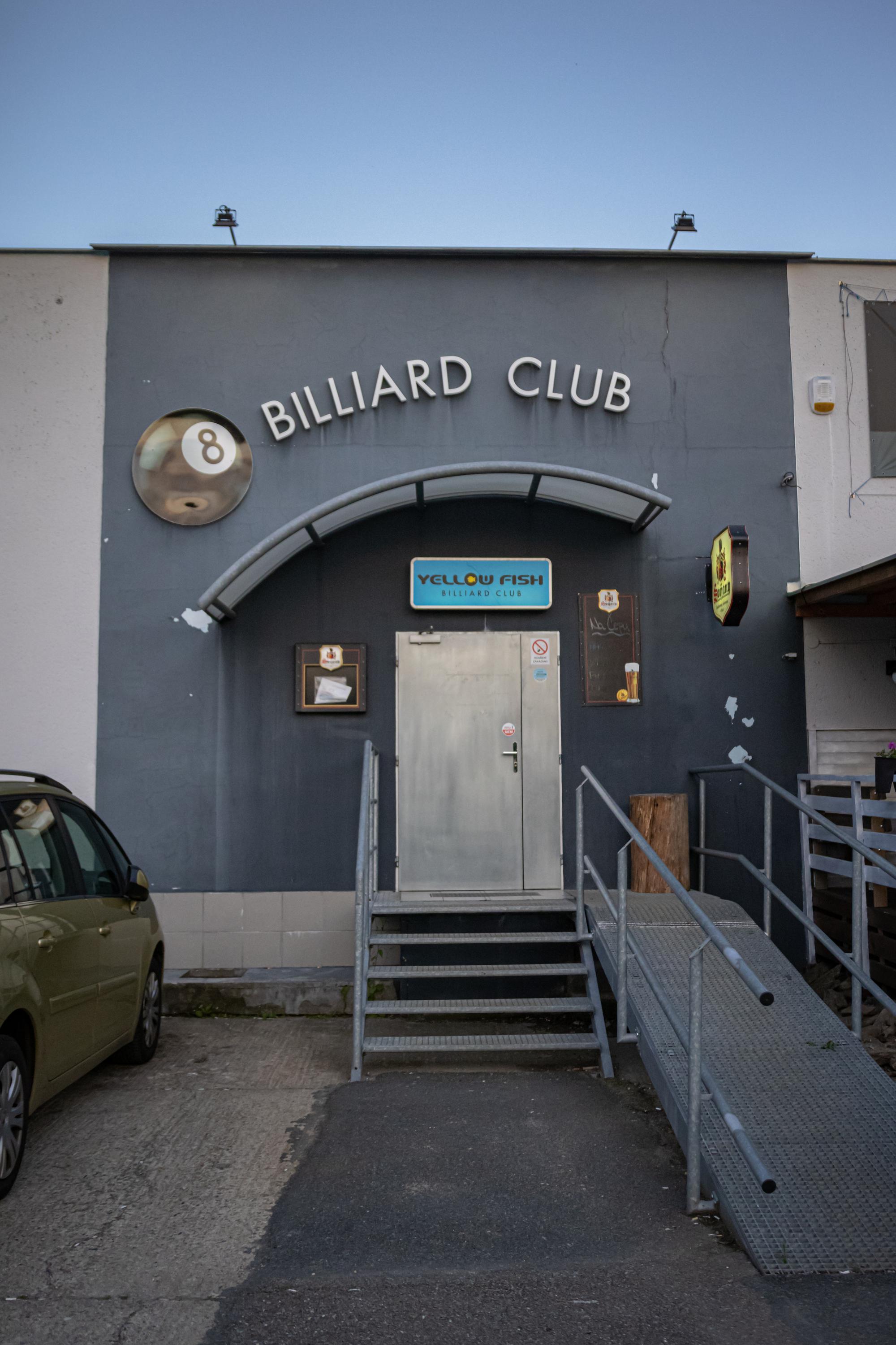 YELLOW FISH Billiard club & coctail bar foto 3