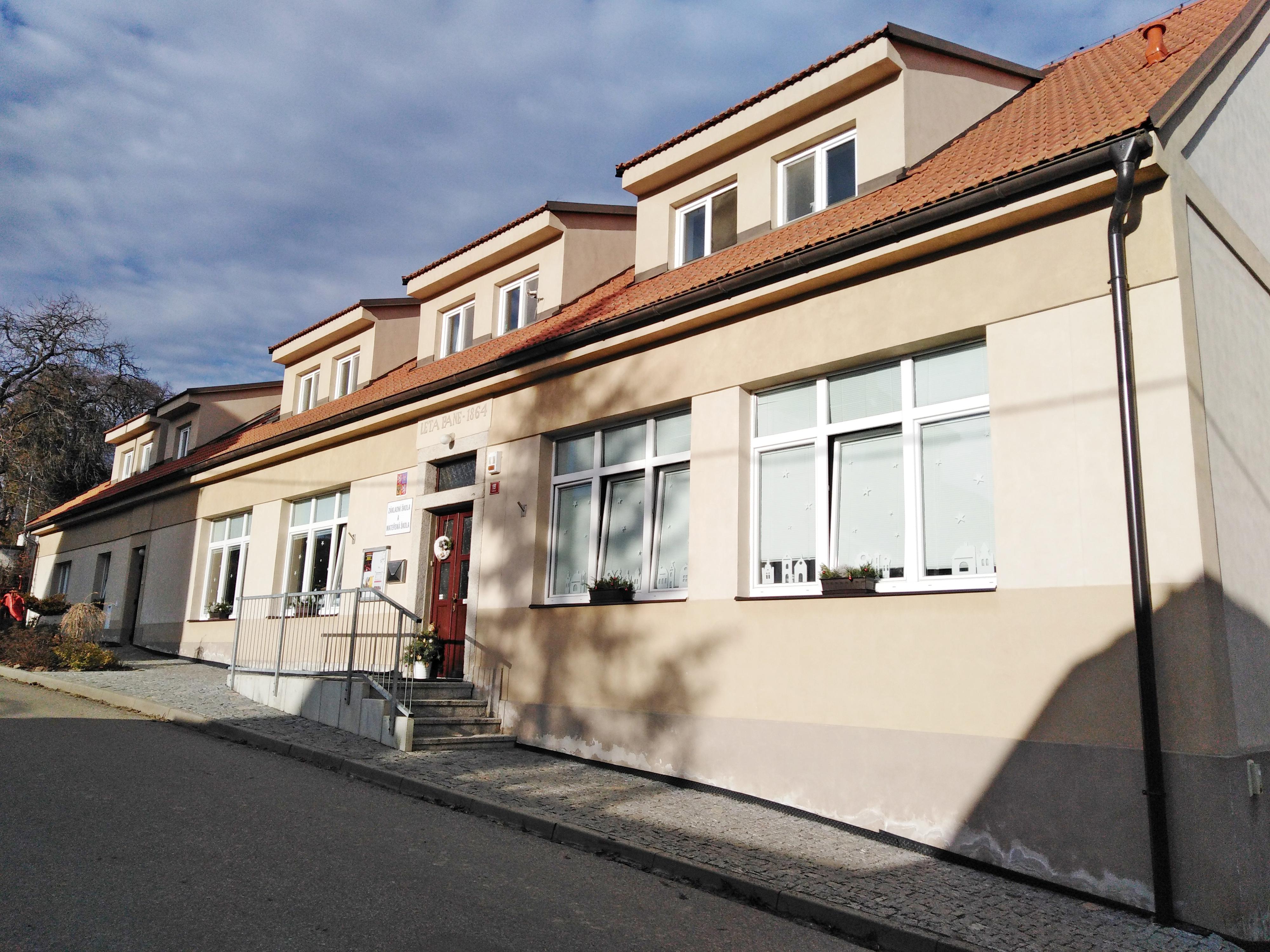 ZŠ a MŠ Líšnice, Praha - západ