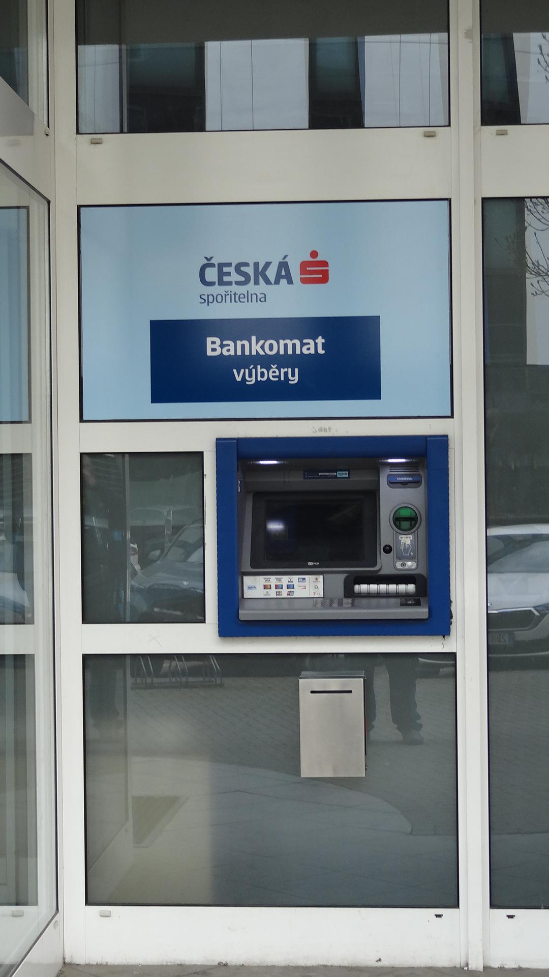 Bankomat České spořitelny foto 3