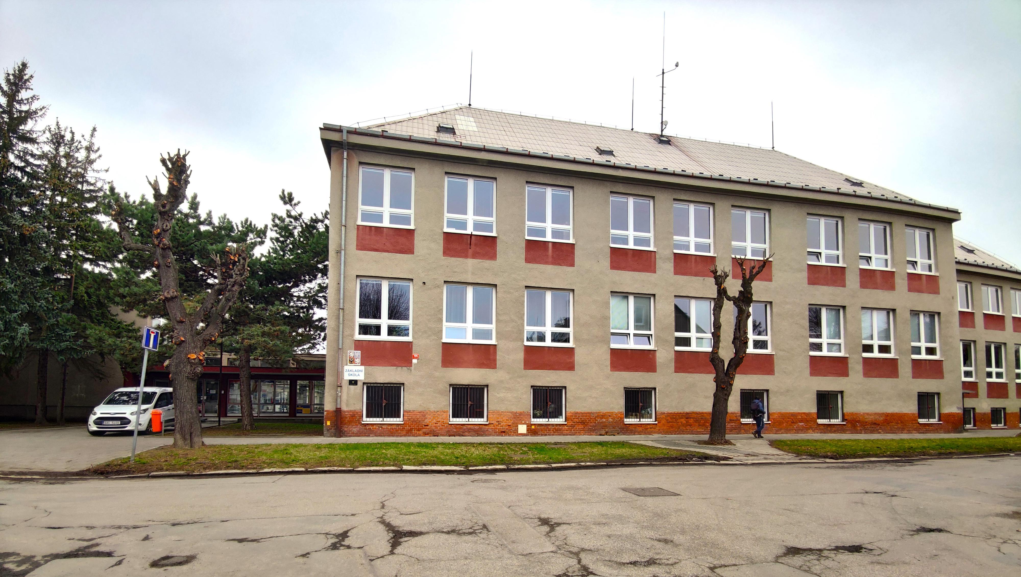 Fakultní ZŠ Olomouc, Helsinská 6 foto 2