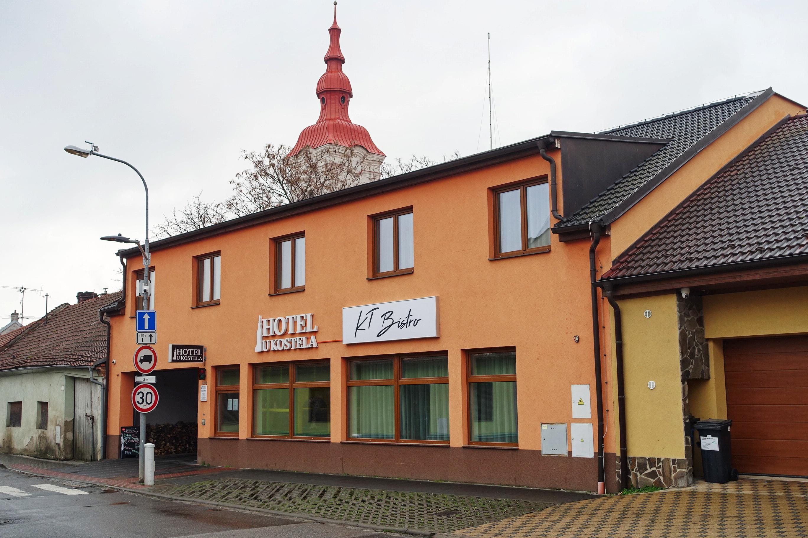 Hotel U Kostela foto 5