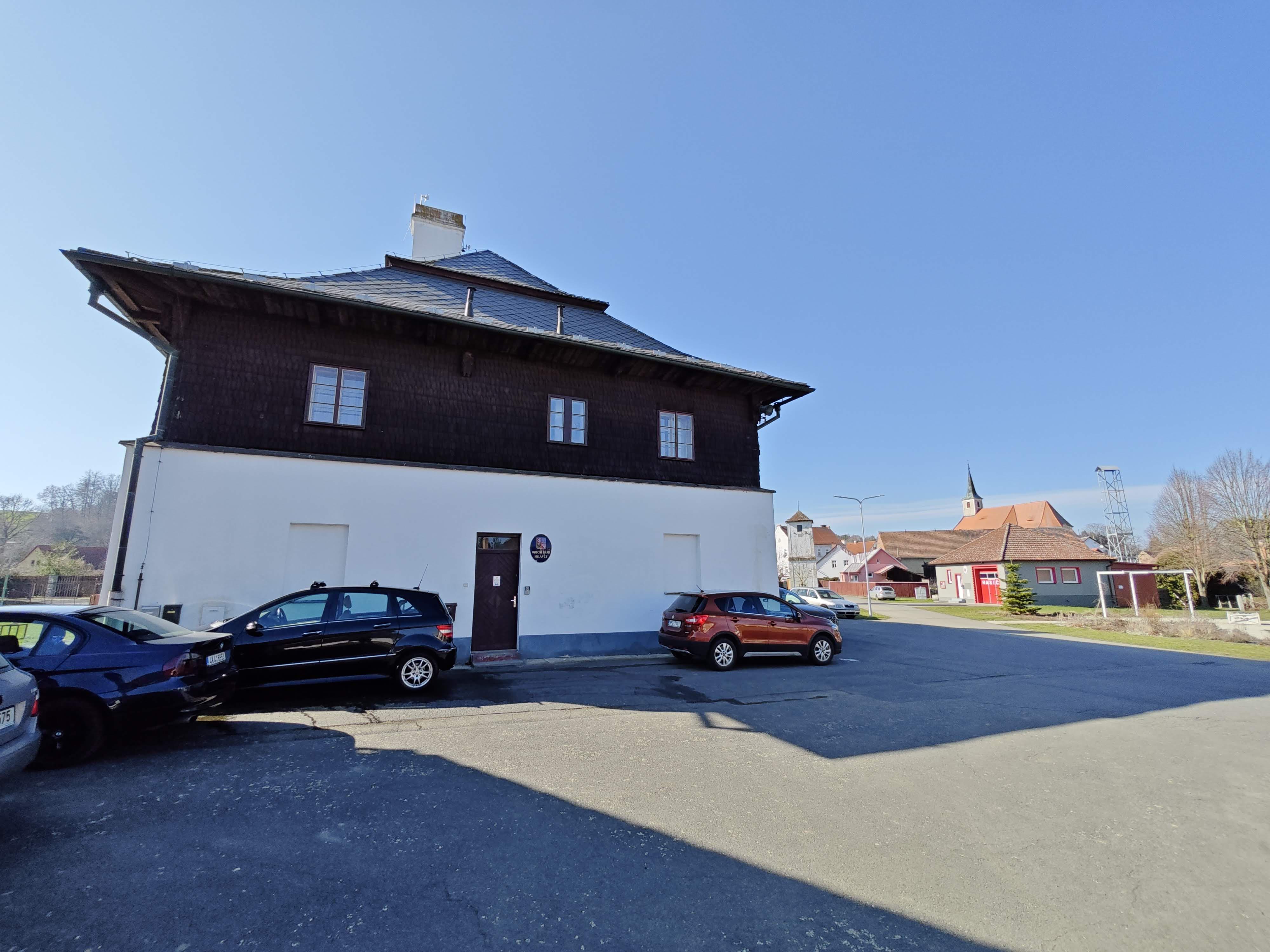 Milavče - obecní úřad foto 5