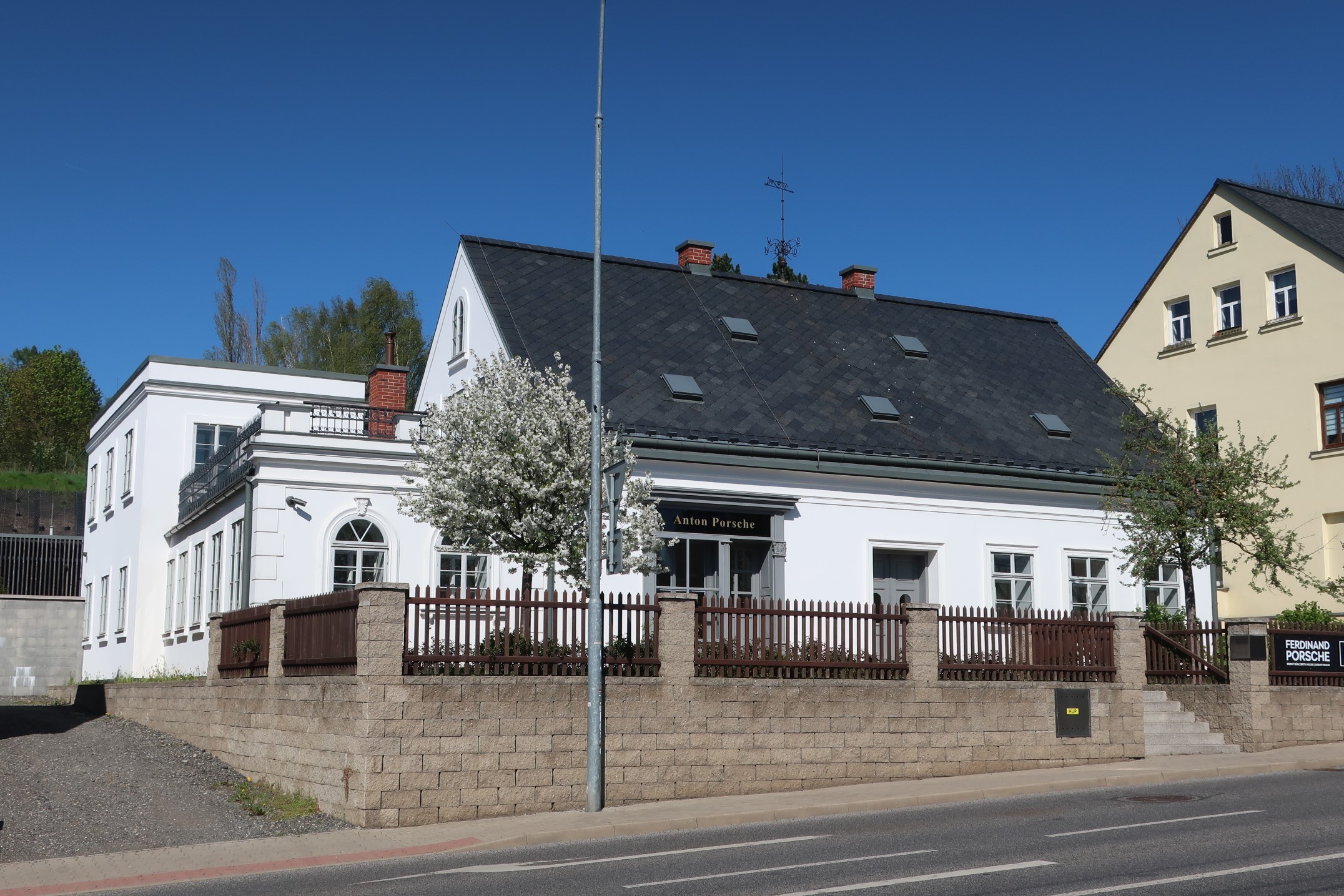 Rodný dům Ferdinanda Porscheho