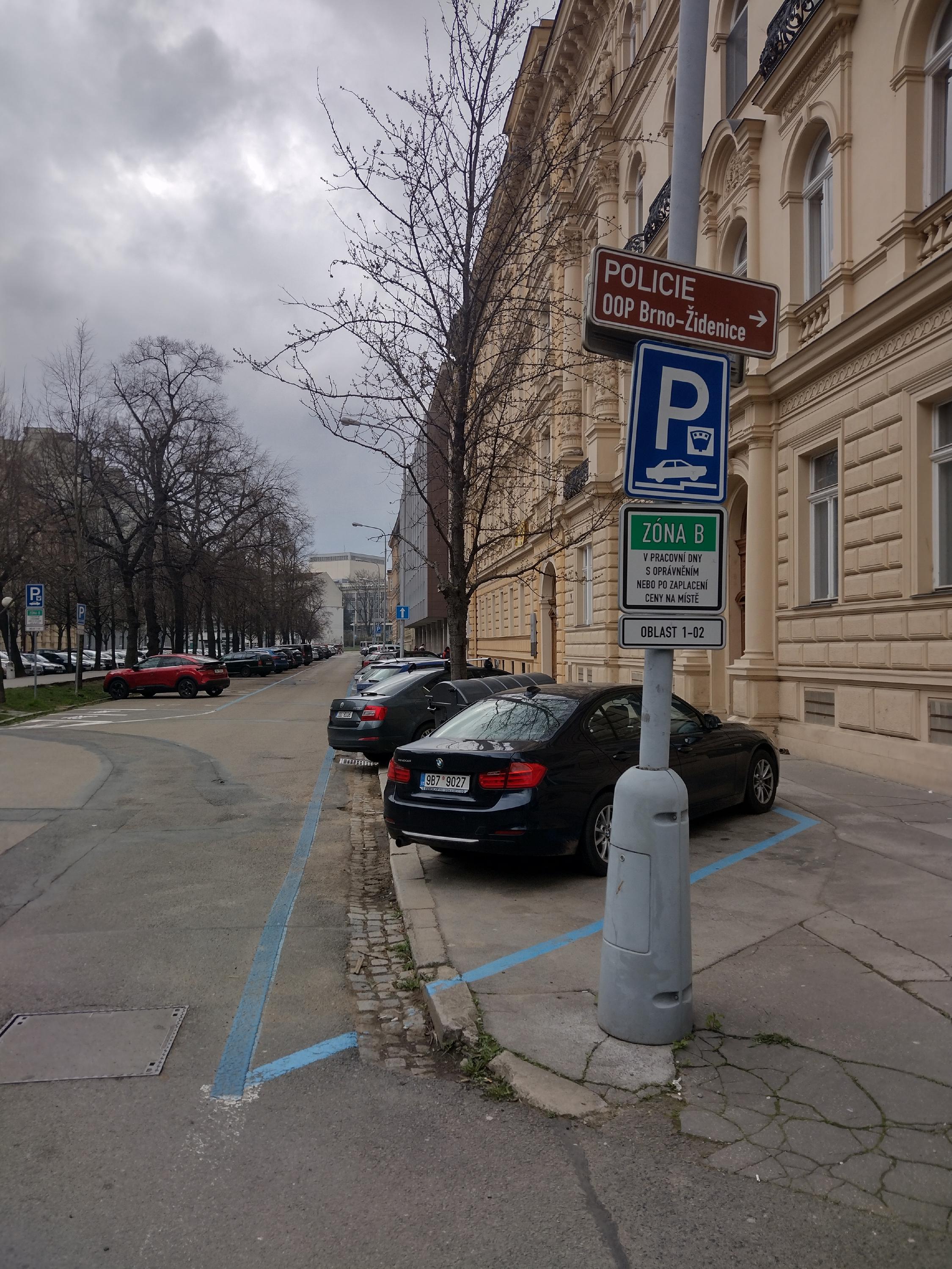 Policie ČR - Obvodní oddělení Brno-Židenice foto 6