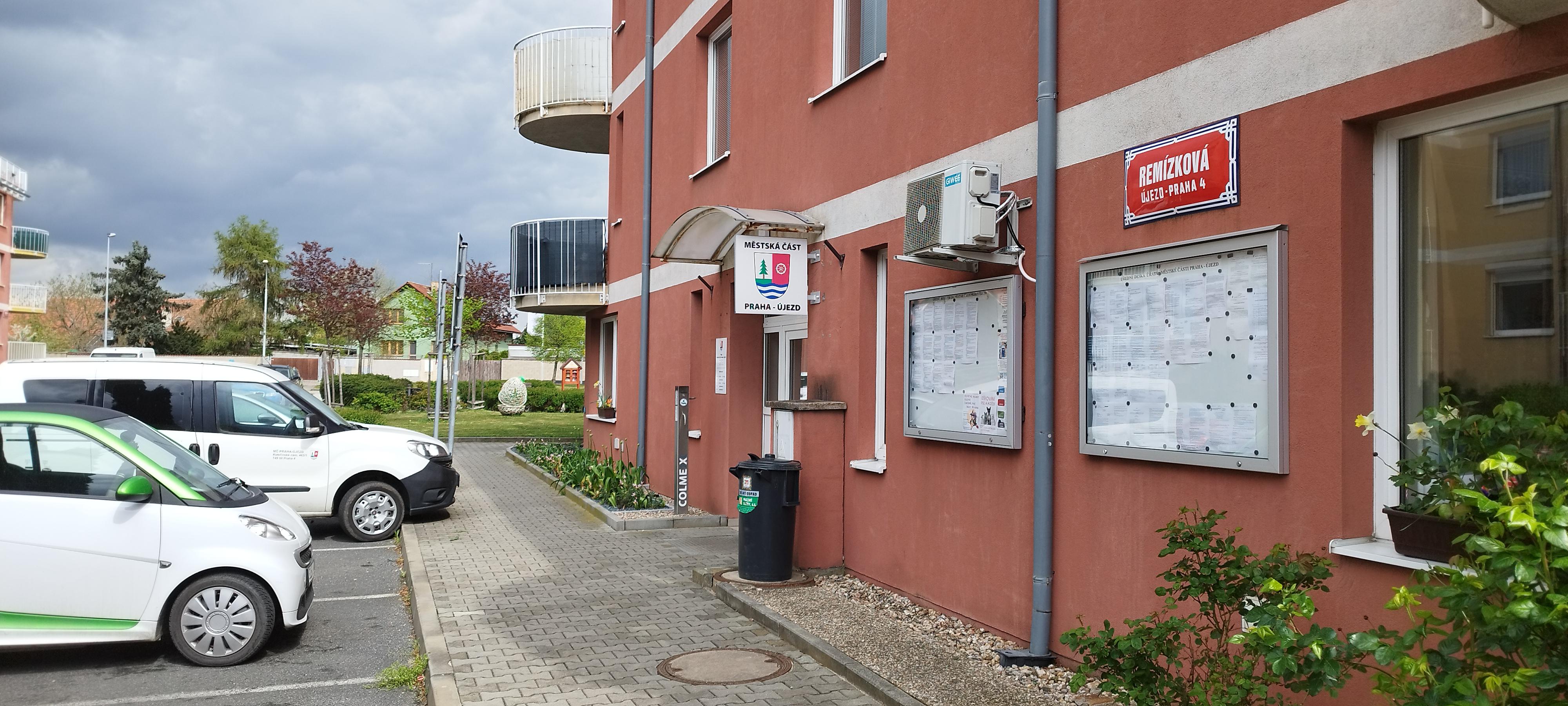 Úřad městské části Praha-Újezd
