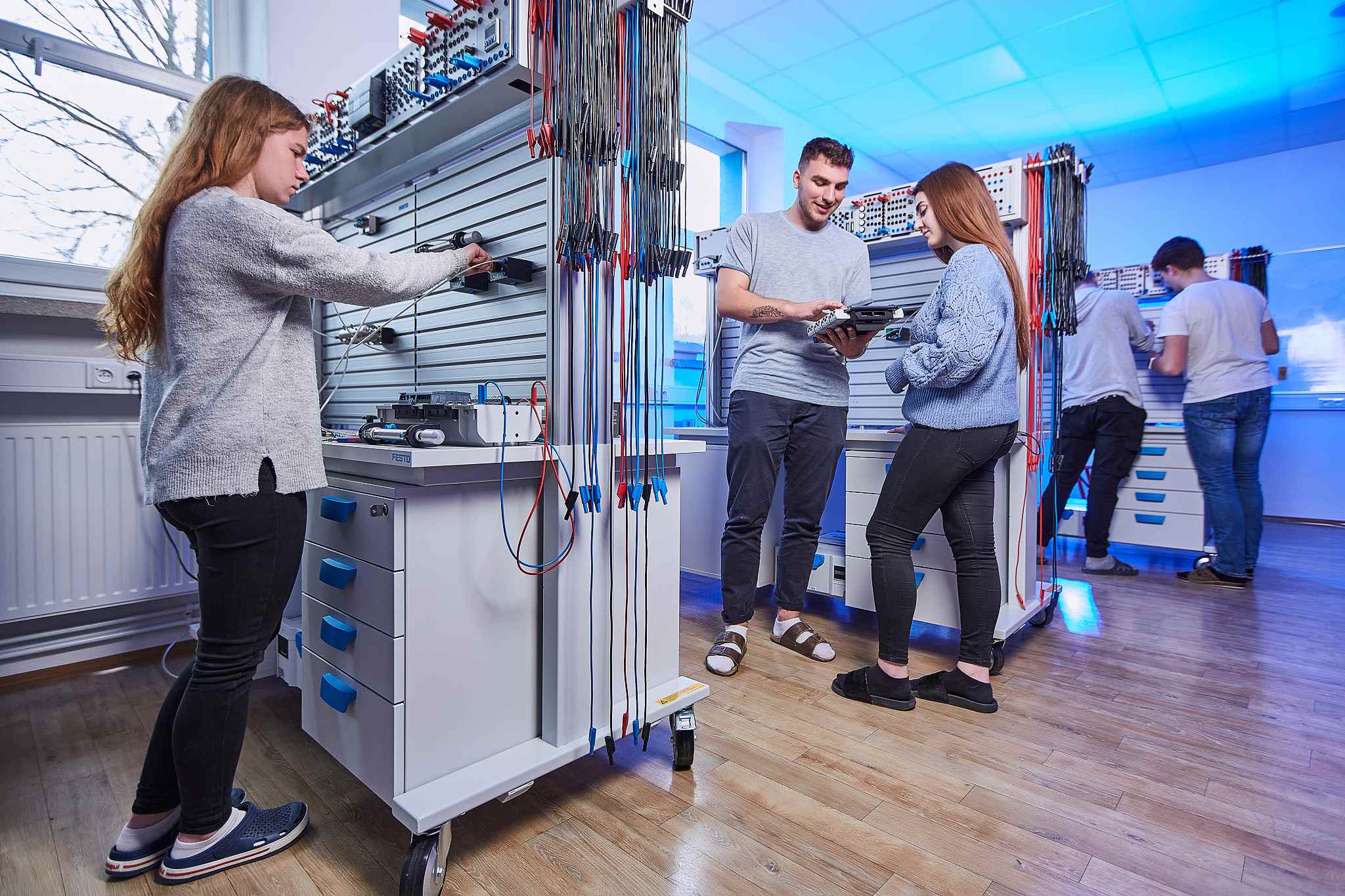 MESIT střední škola, o.p.s. foto 4