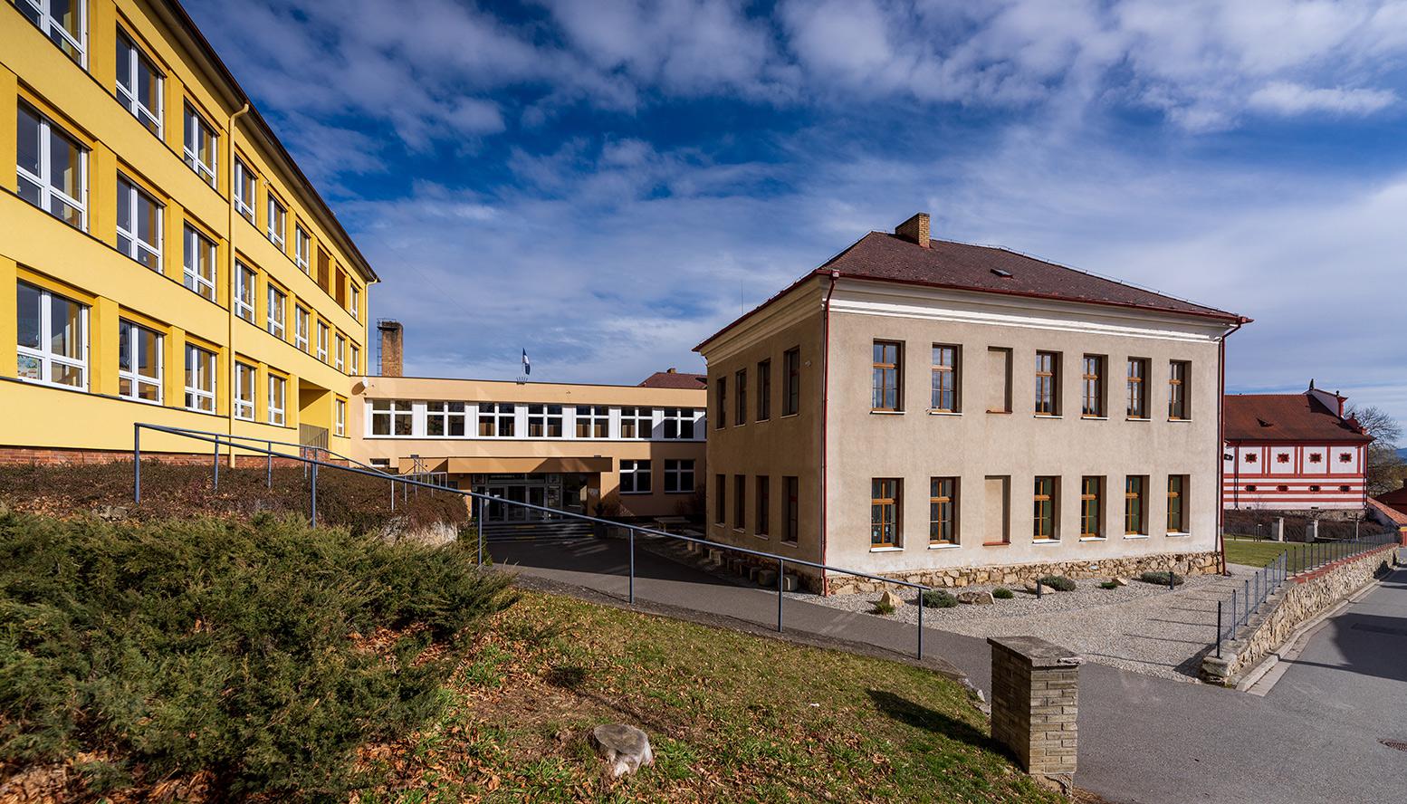 Základní škola profesora Josefa Brože, Vlachovo Březí, okres Prachatice