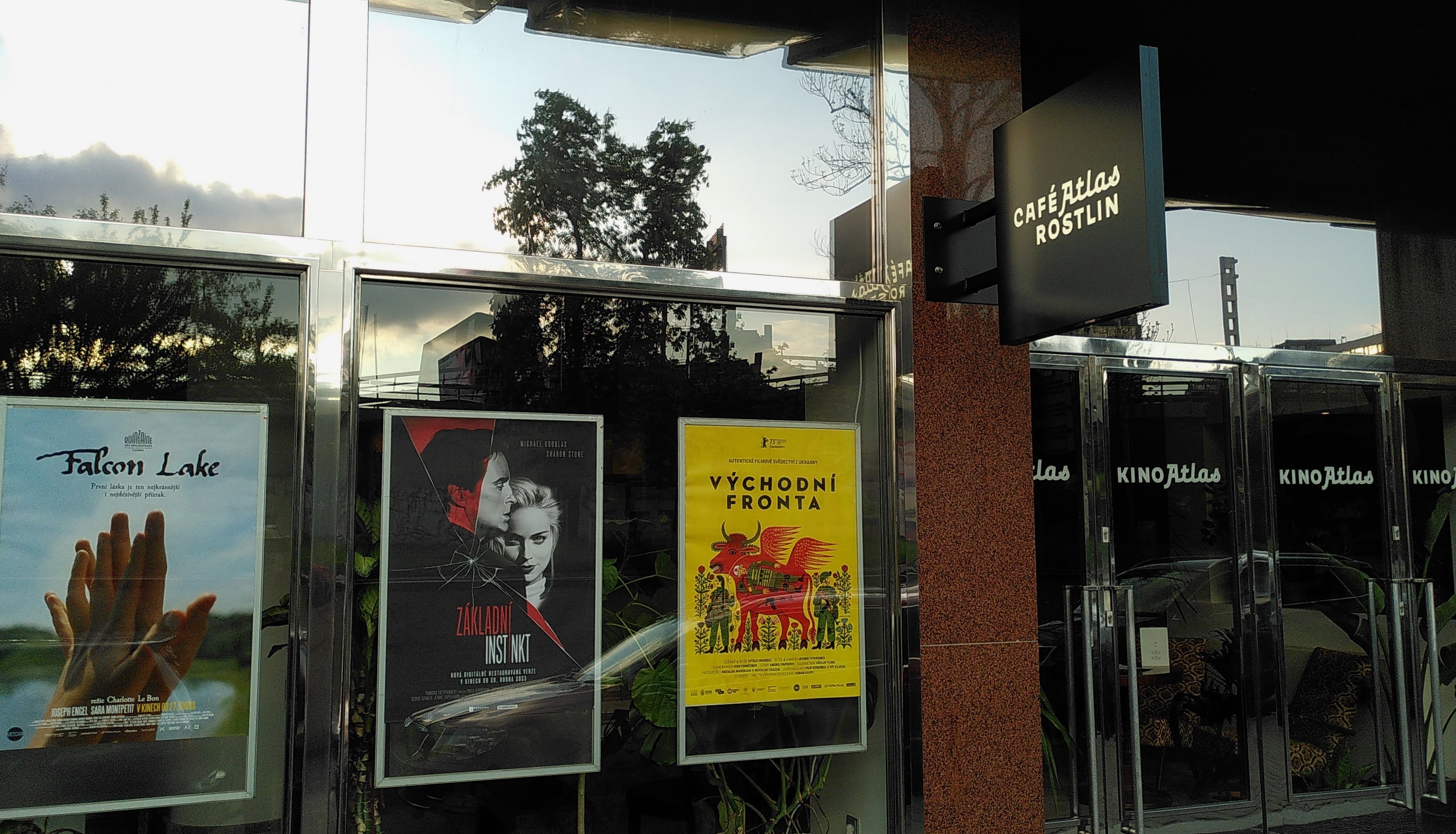 Café Atlas rostlin foto 5