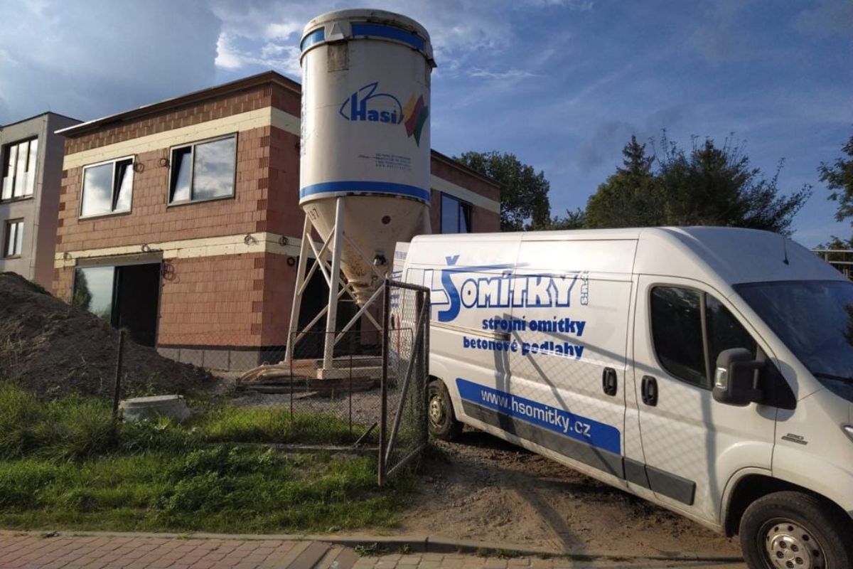 HŠ OMÍTKY s. r. o.