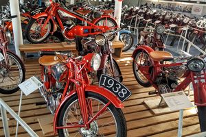 Veterán muzeum motocyklů a traktorů Radovesnice II