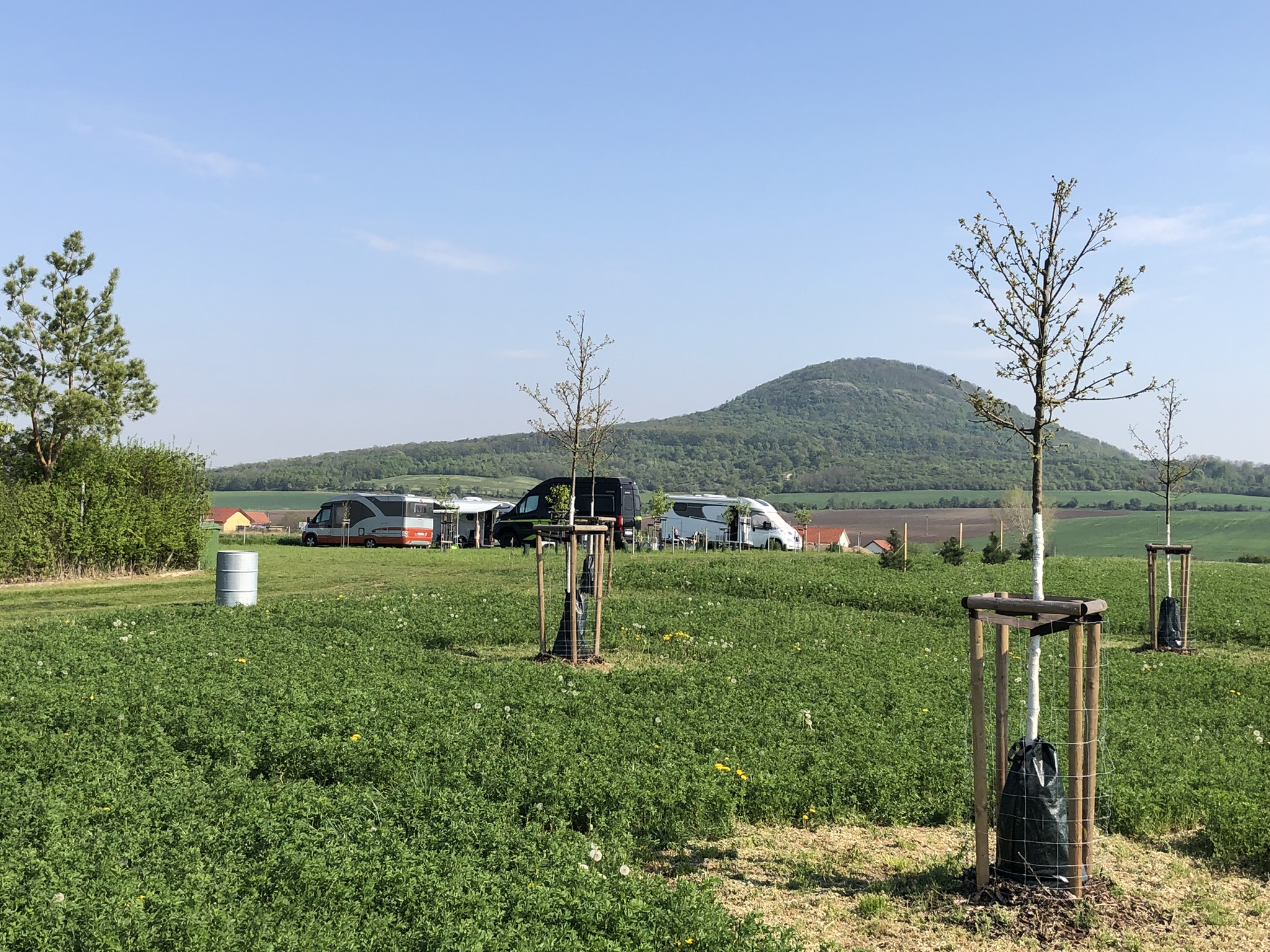 Stellplatz-Říp foto 6