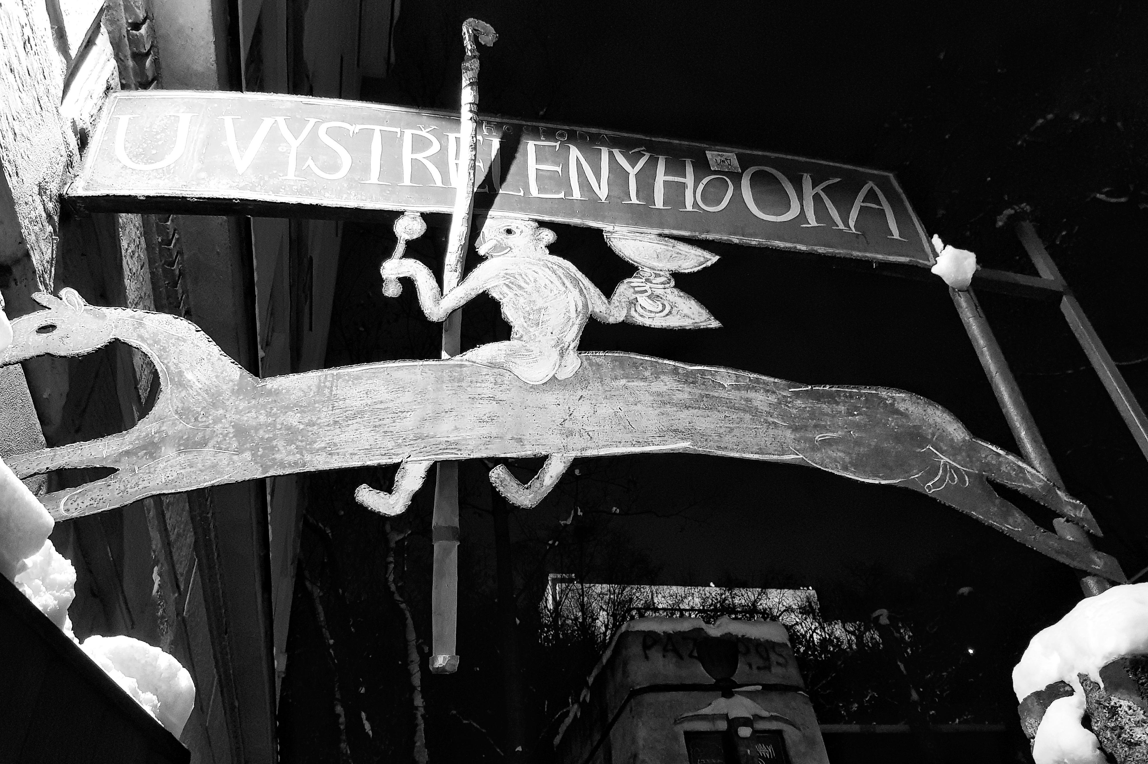 U Vystřelenýho oka