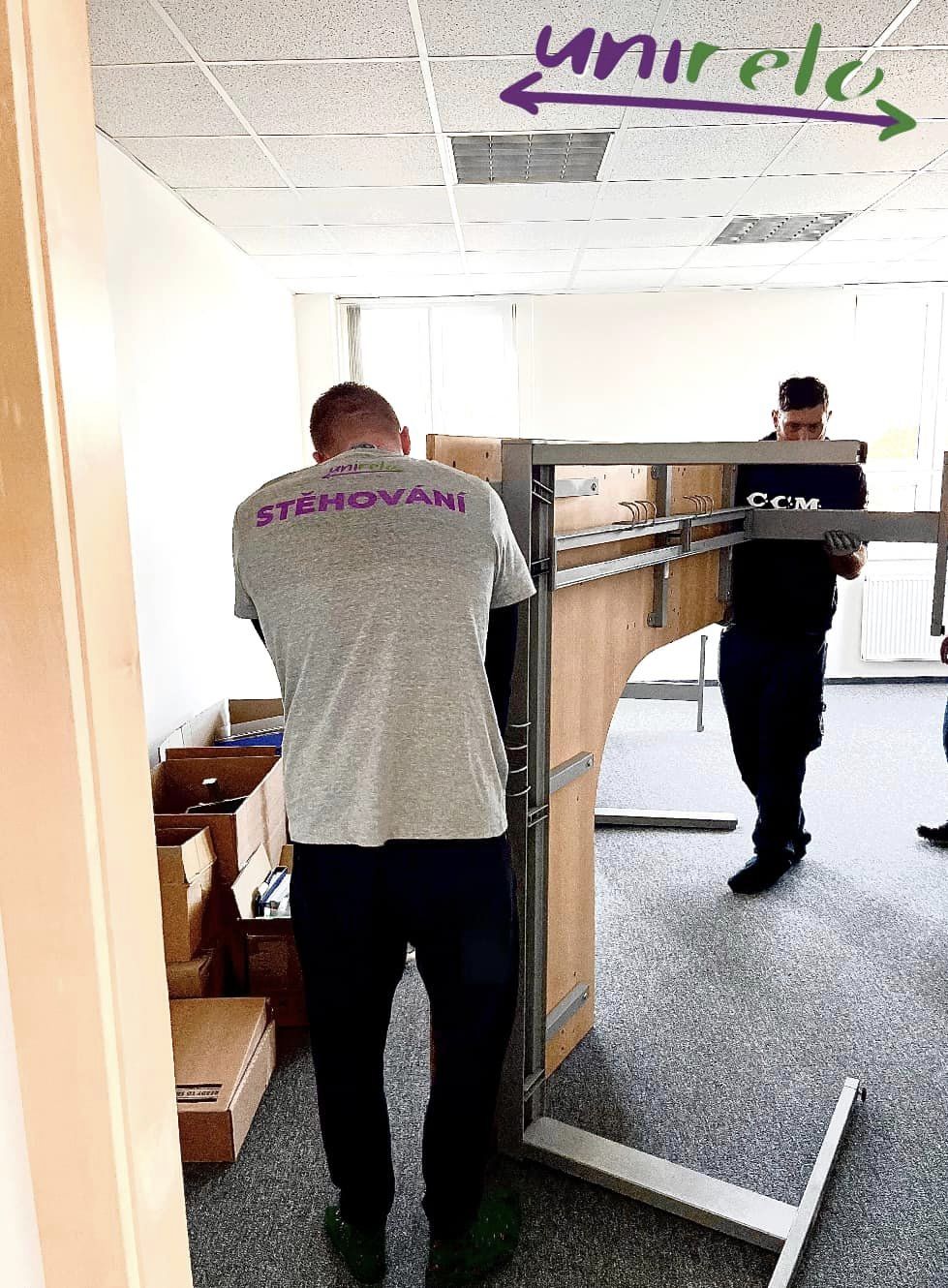 STĚHOVÁNÍ UNIRELO foto 2