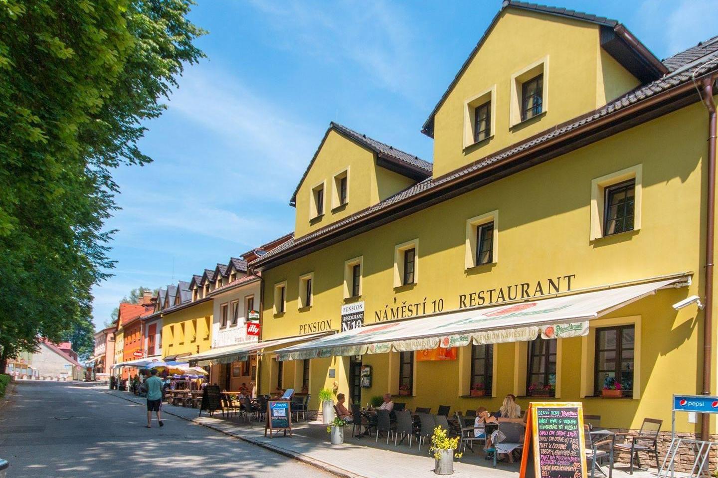 Restaurace N.10 Frymburk