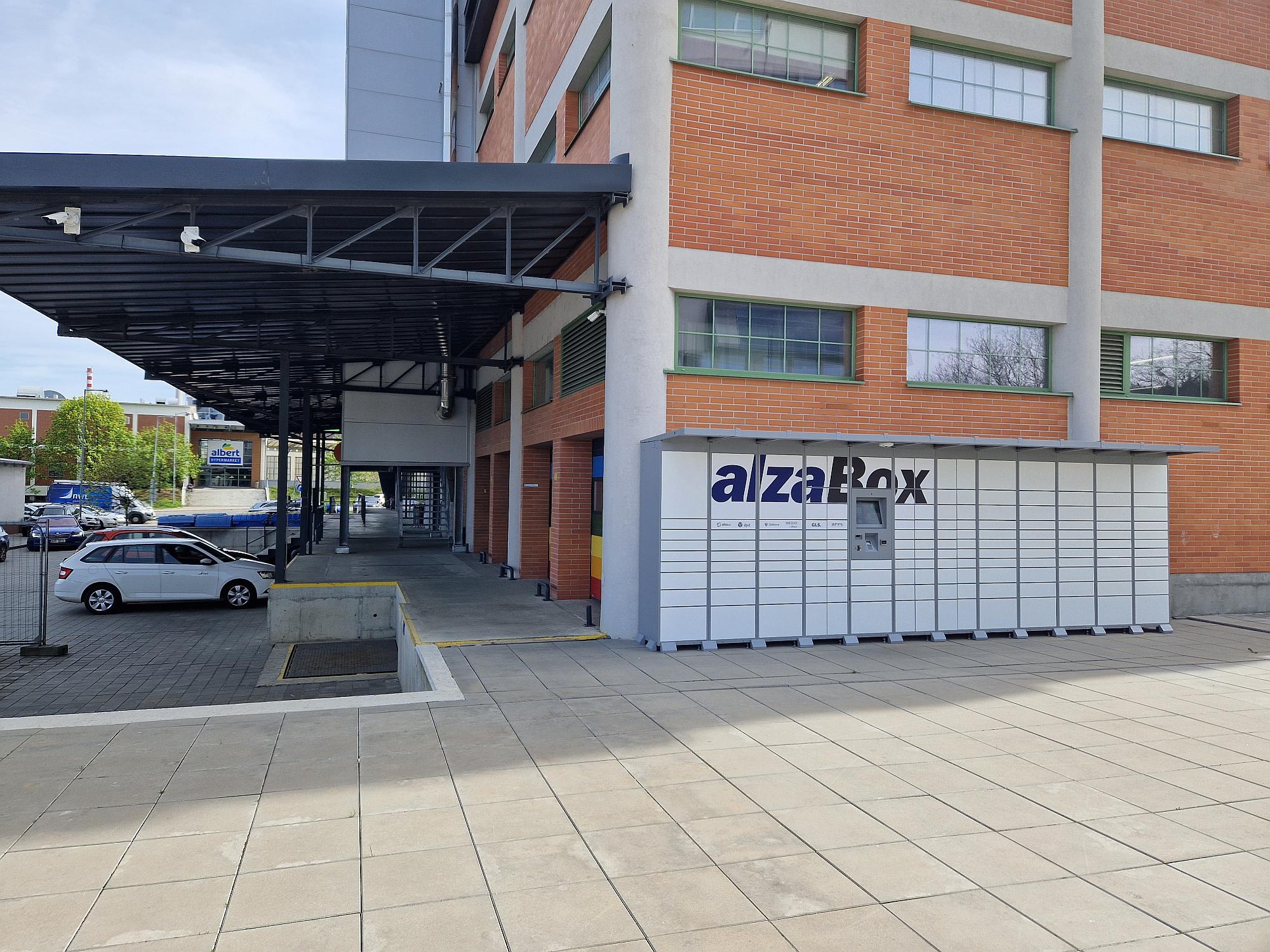 AlzaBox