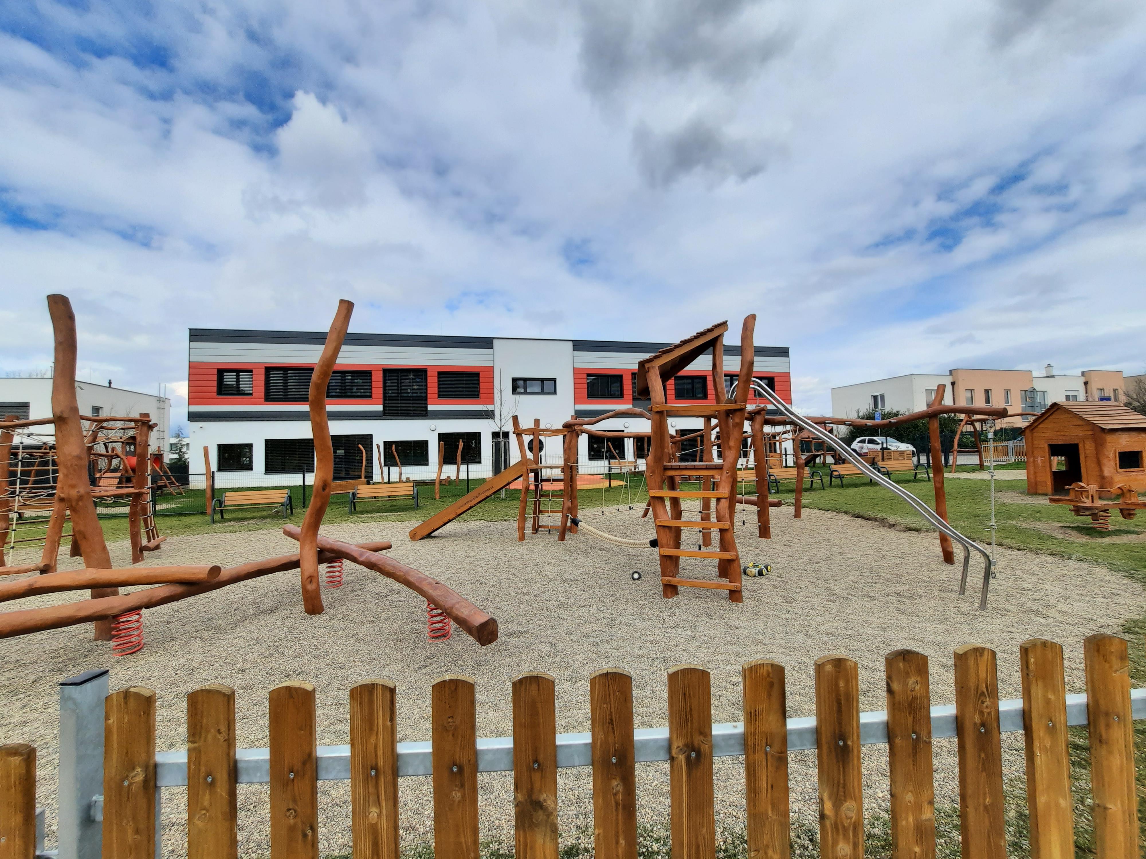 Mateřská škola Škarvadova foto 2