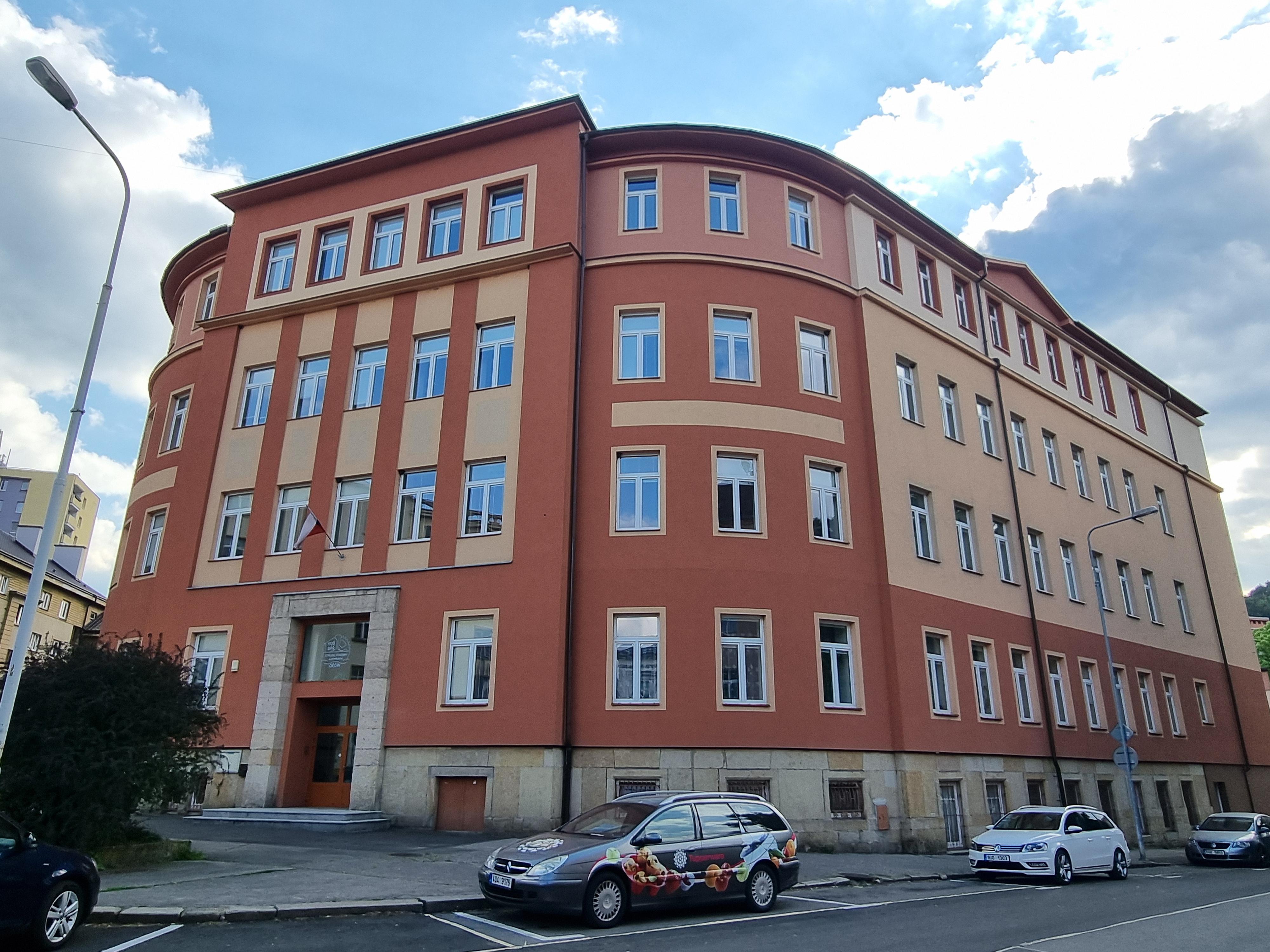 Vyšší odborná škola a Střední průmyslová škola strojní, stavební a dopravní, Děčín foto 4