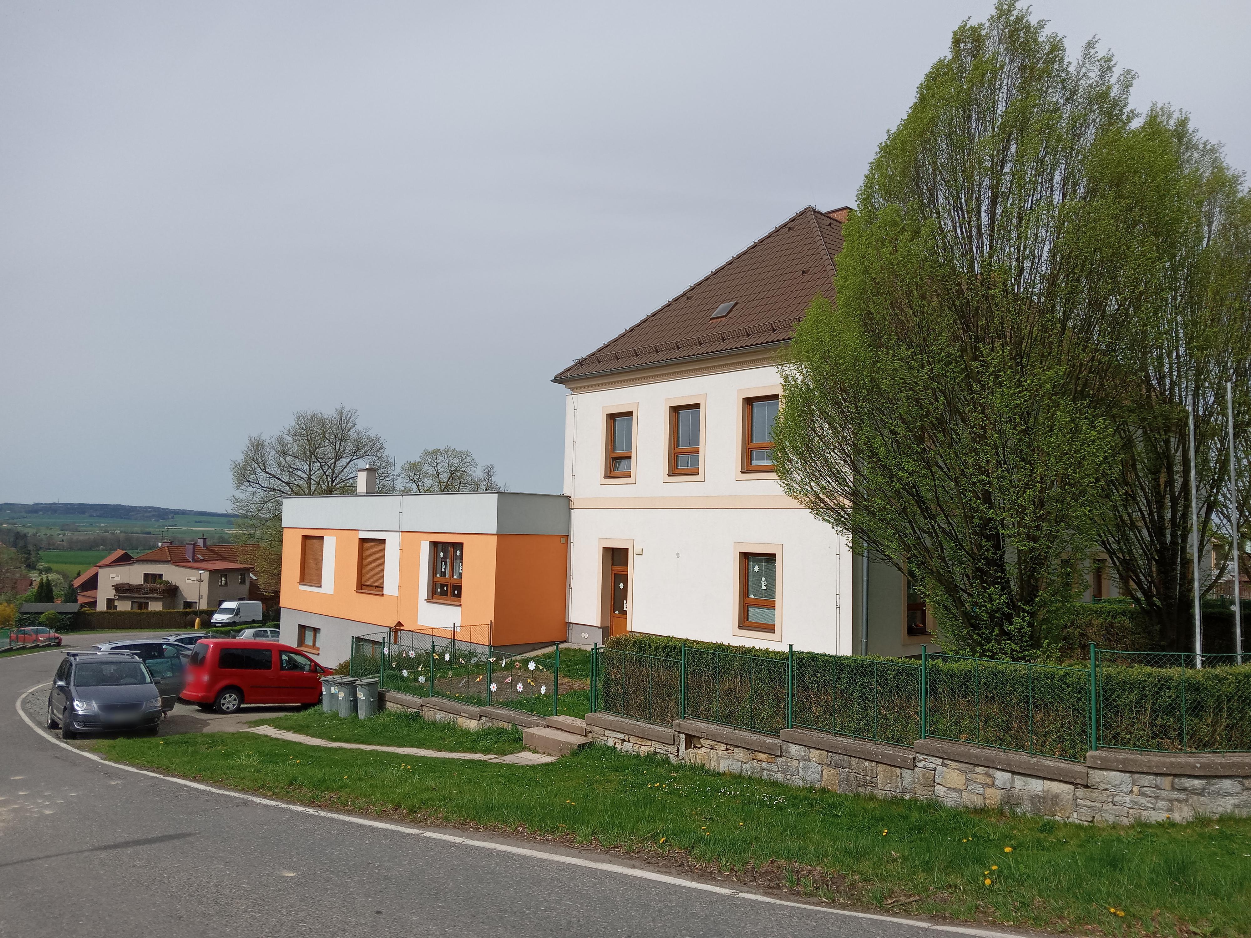 ZŠ a MŠ Bílý Újezd foto 4