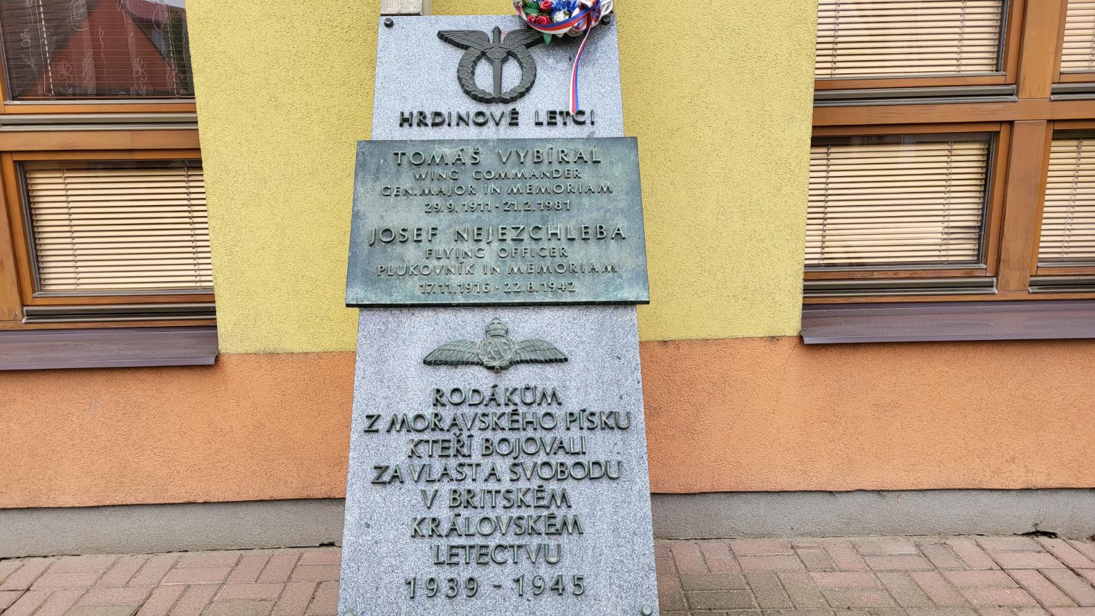 Základní škola a Mateřská škola, Moravský Písek foto 2
