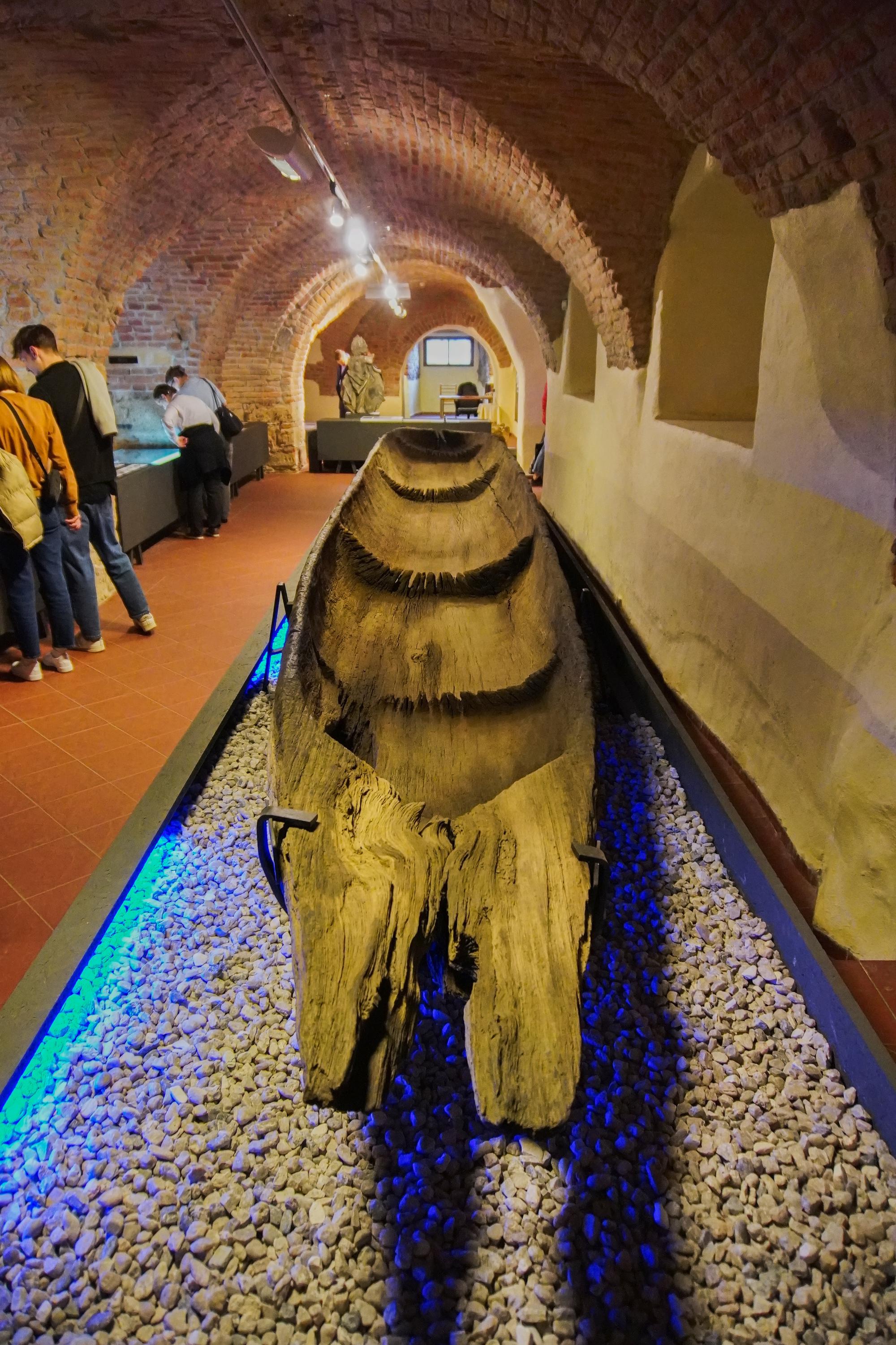 Příběh kamene – expozice geologie, archeologie a lapidária foto 4