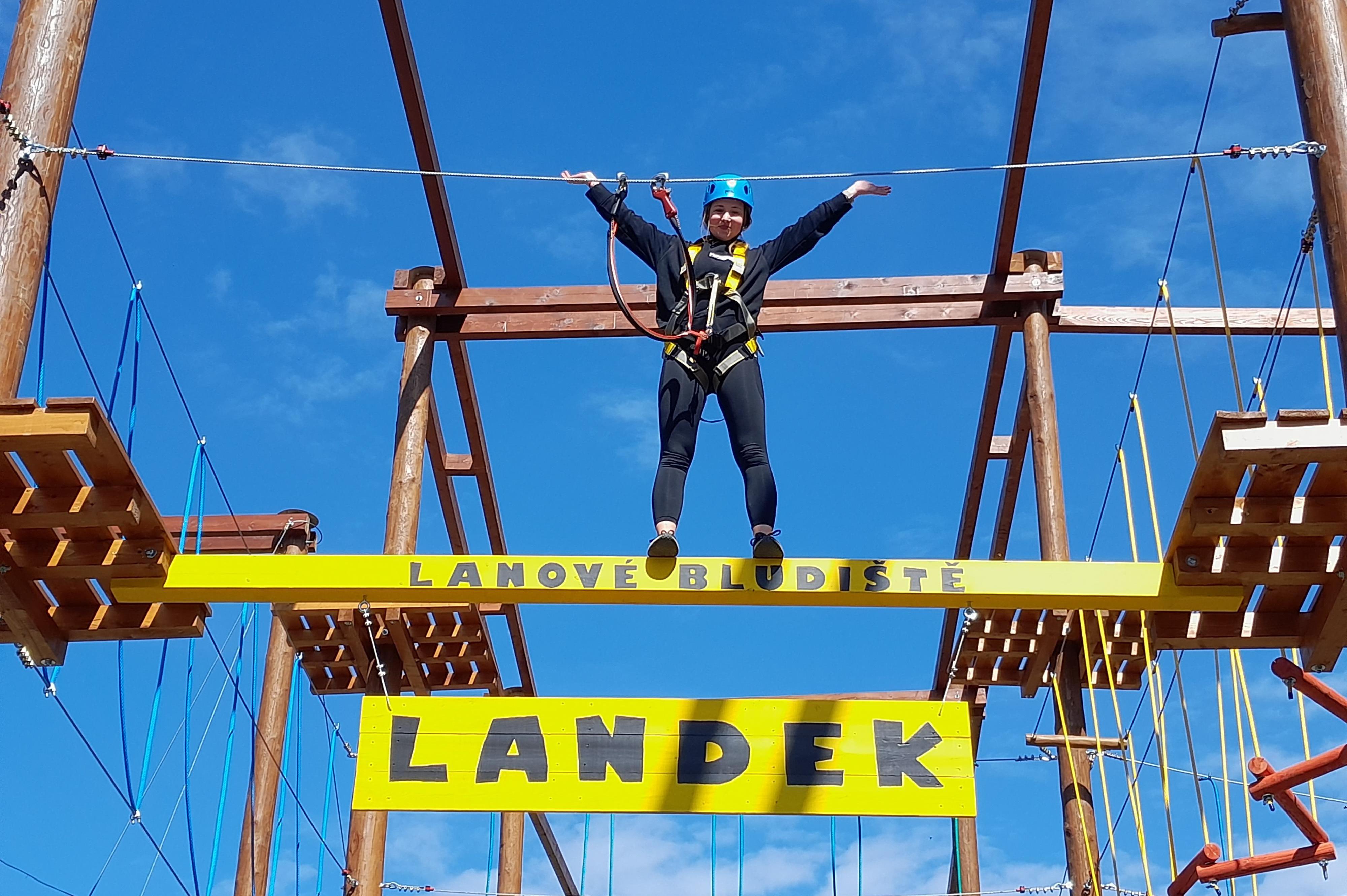 Lanové bludiště Landek