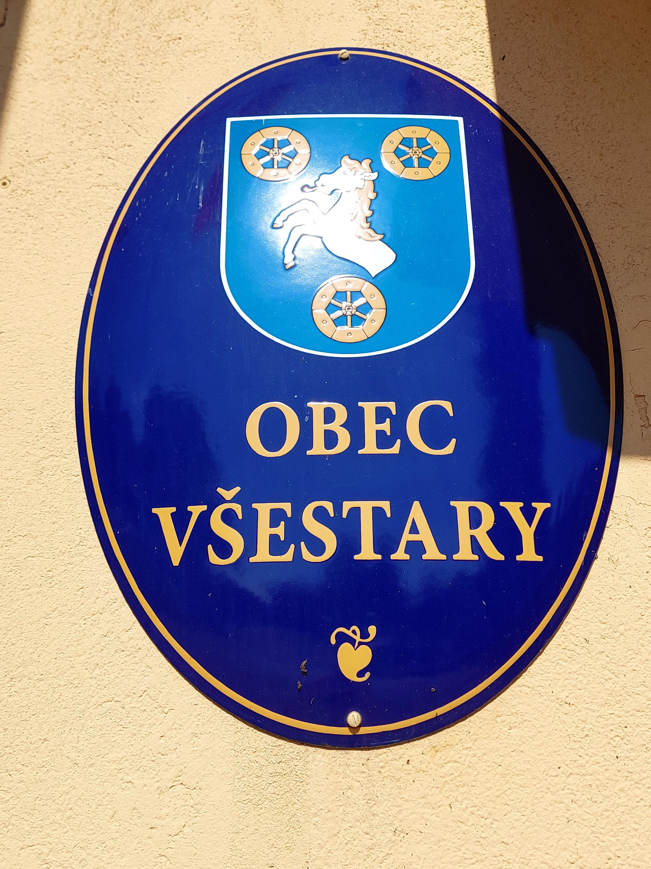Všestary - obecní úřad foto 6