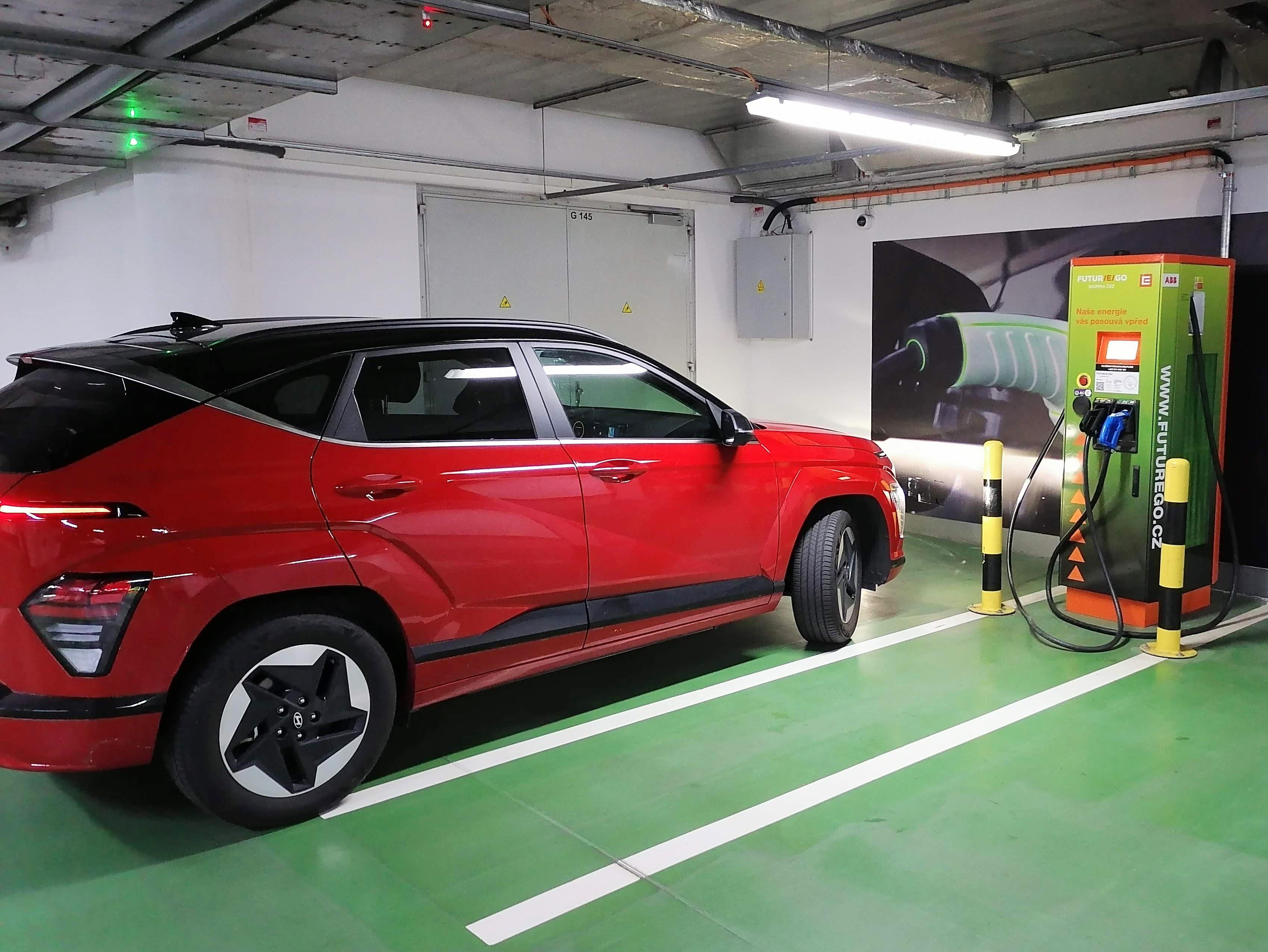 Nabíjecí stanice ČEZ foto 4