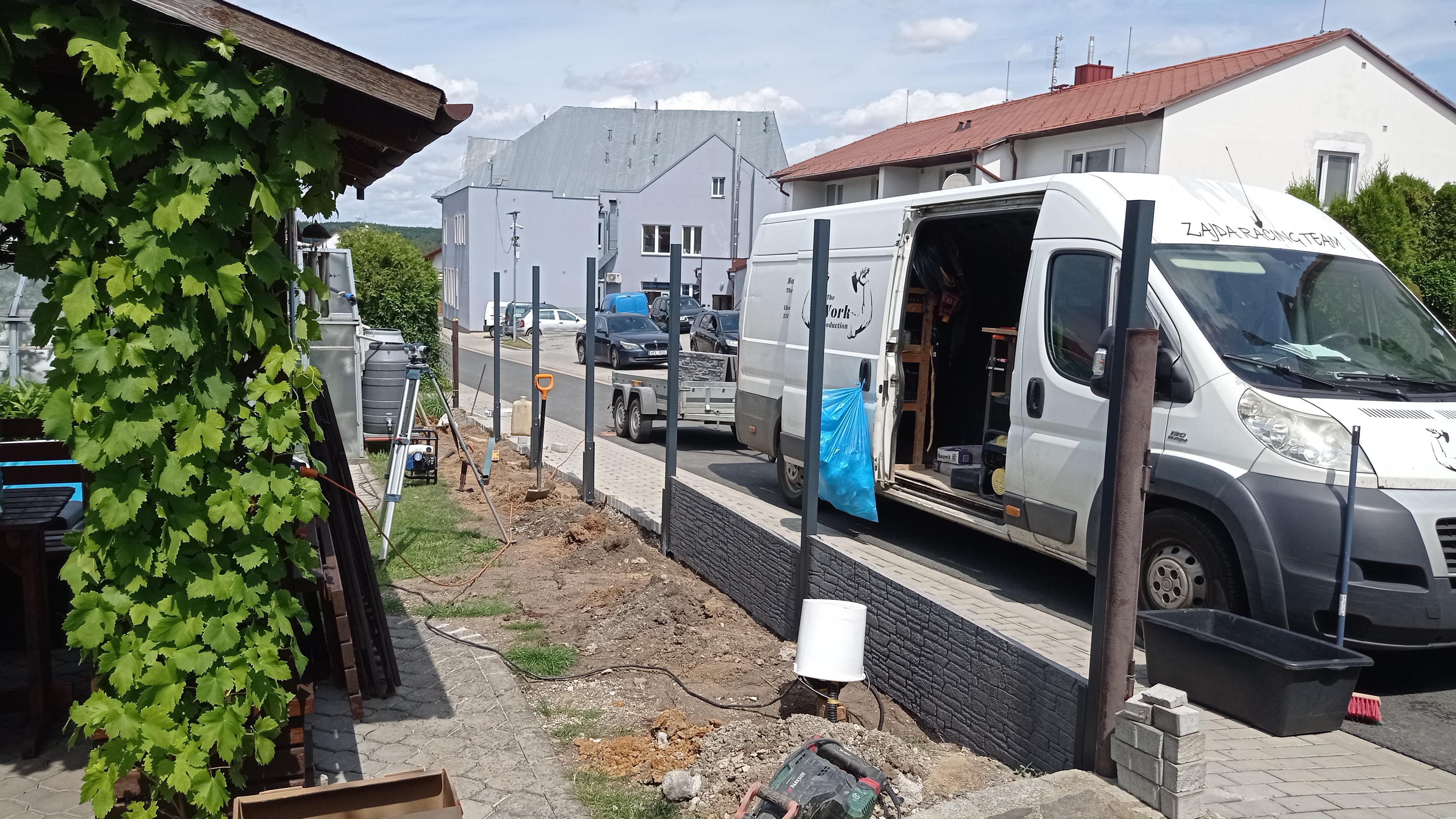 Montáže oplocení na klíč - The Work Production foto 5