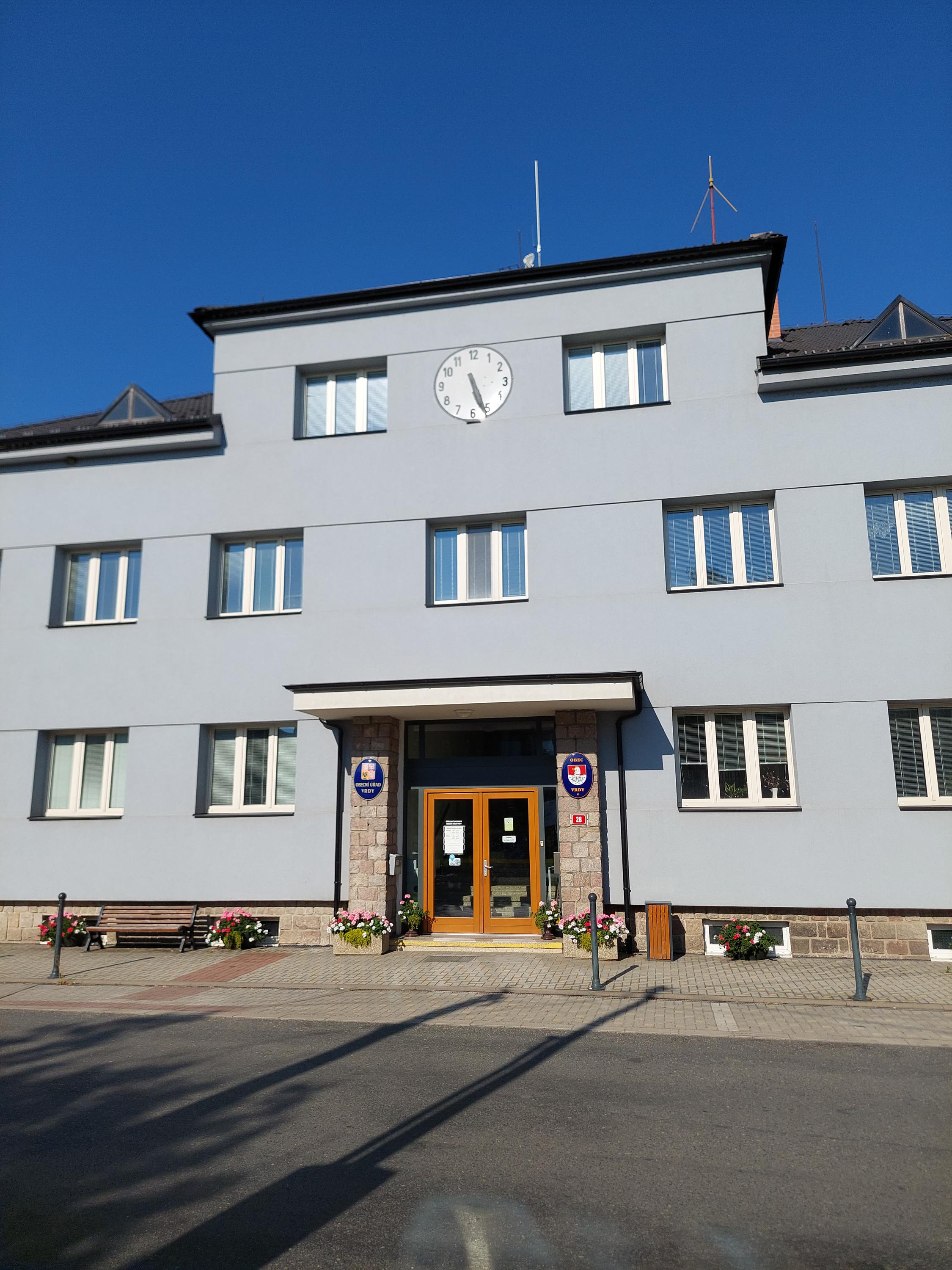 Vrdy - obecní úřad foto 4