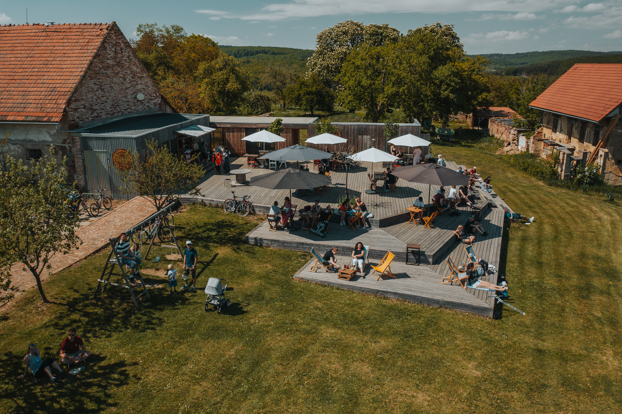 Sezónní bistro Na Kopci foto 2