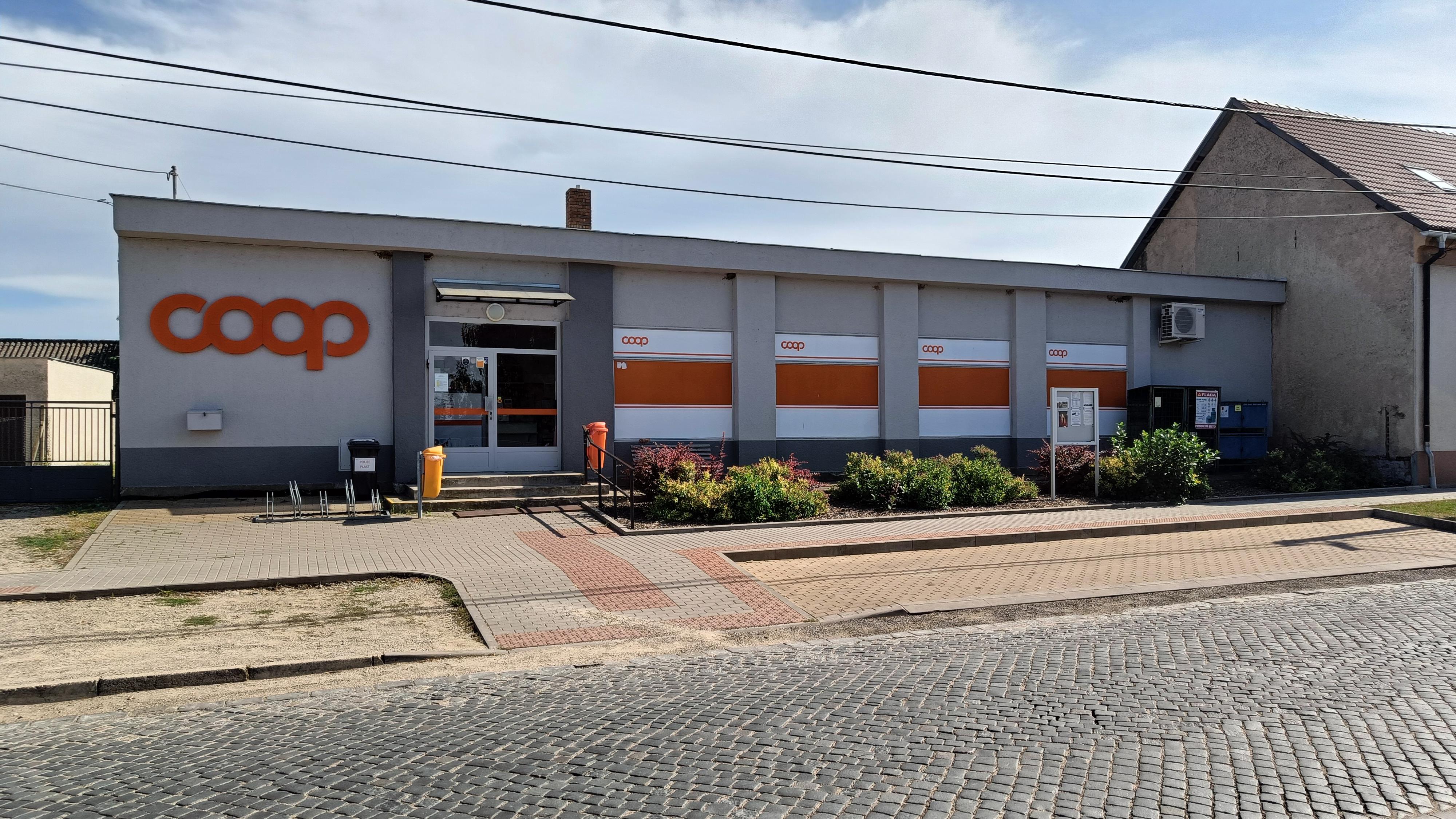 JEDNOTA, spotřební družstvo, Moravský Krumlov – COOP