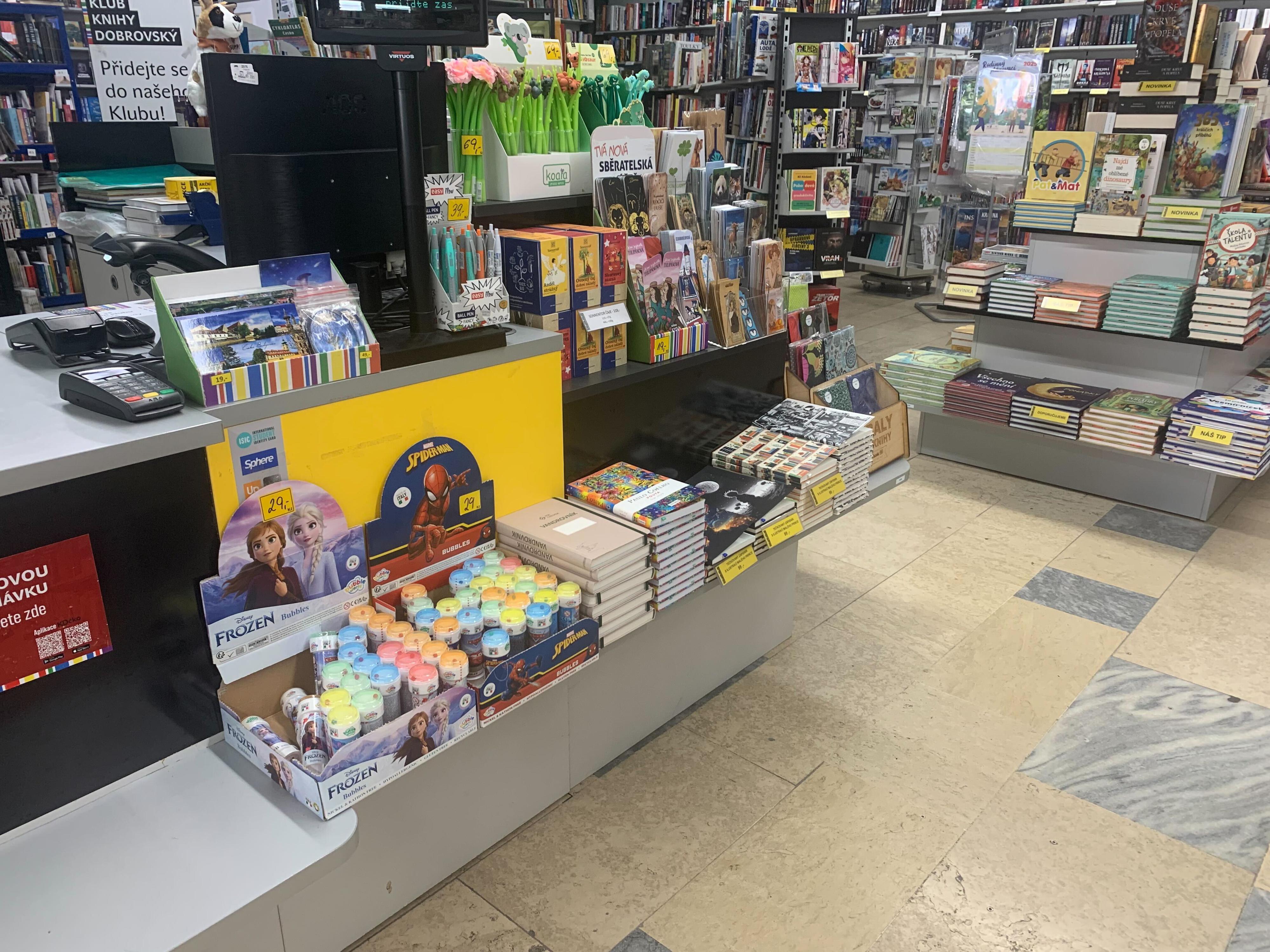 KNIHY DOBROVSKÝ foto 4