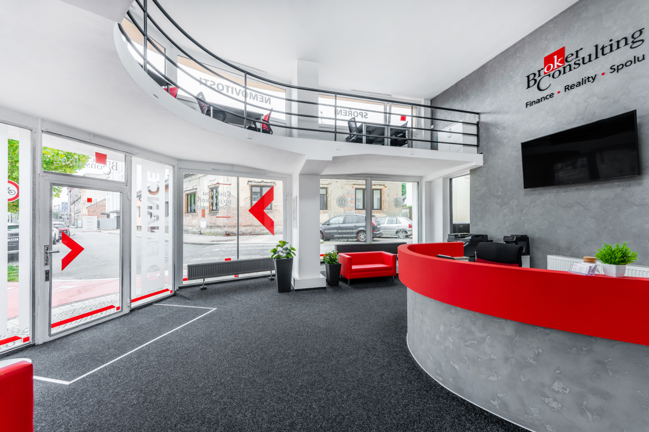 Lukáš Proček - Finance a Reality foto 2