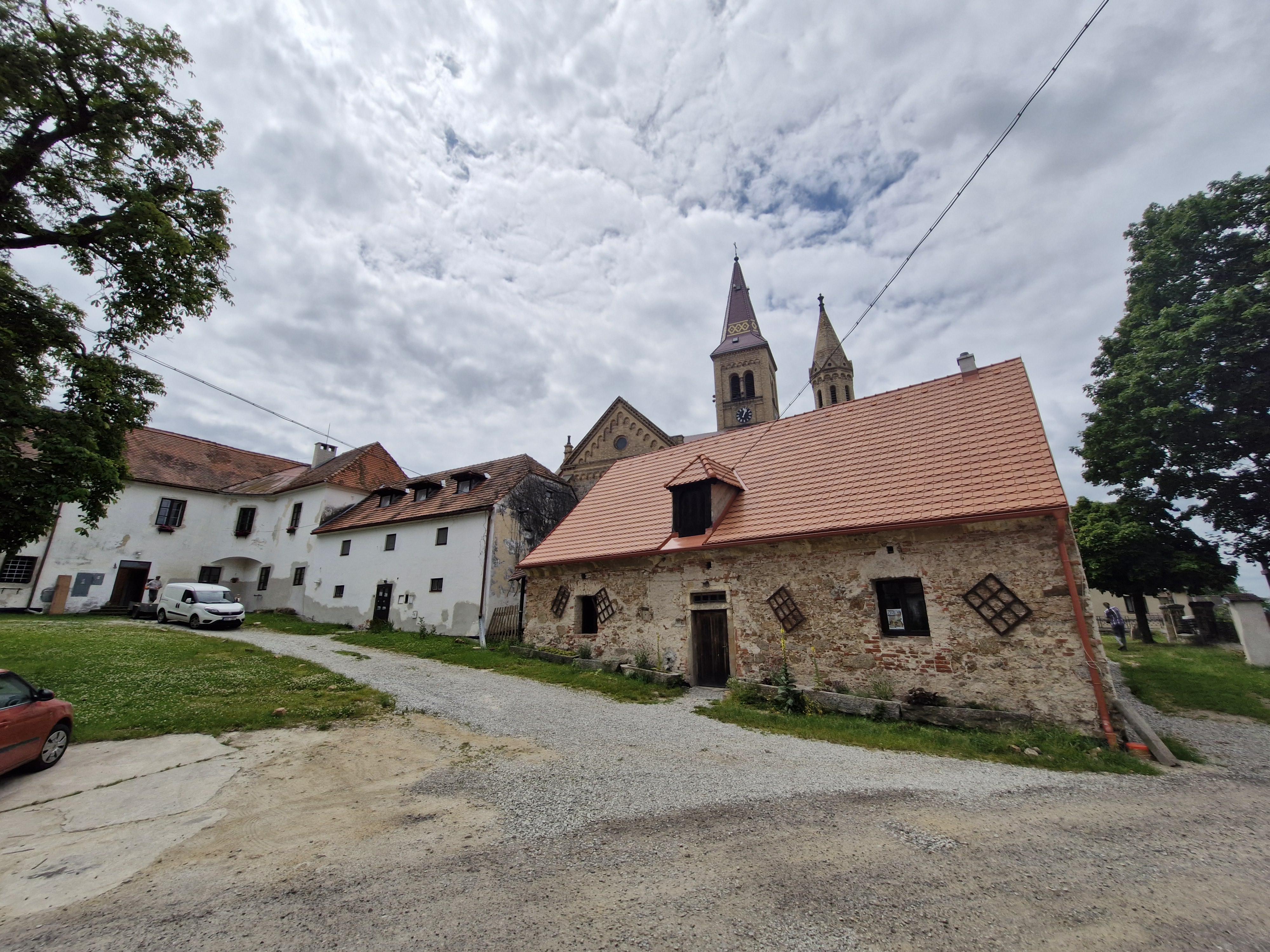 Římskokatolická farnost Hosín foto 5