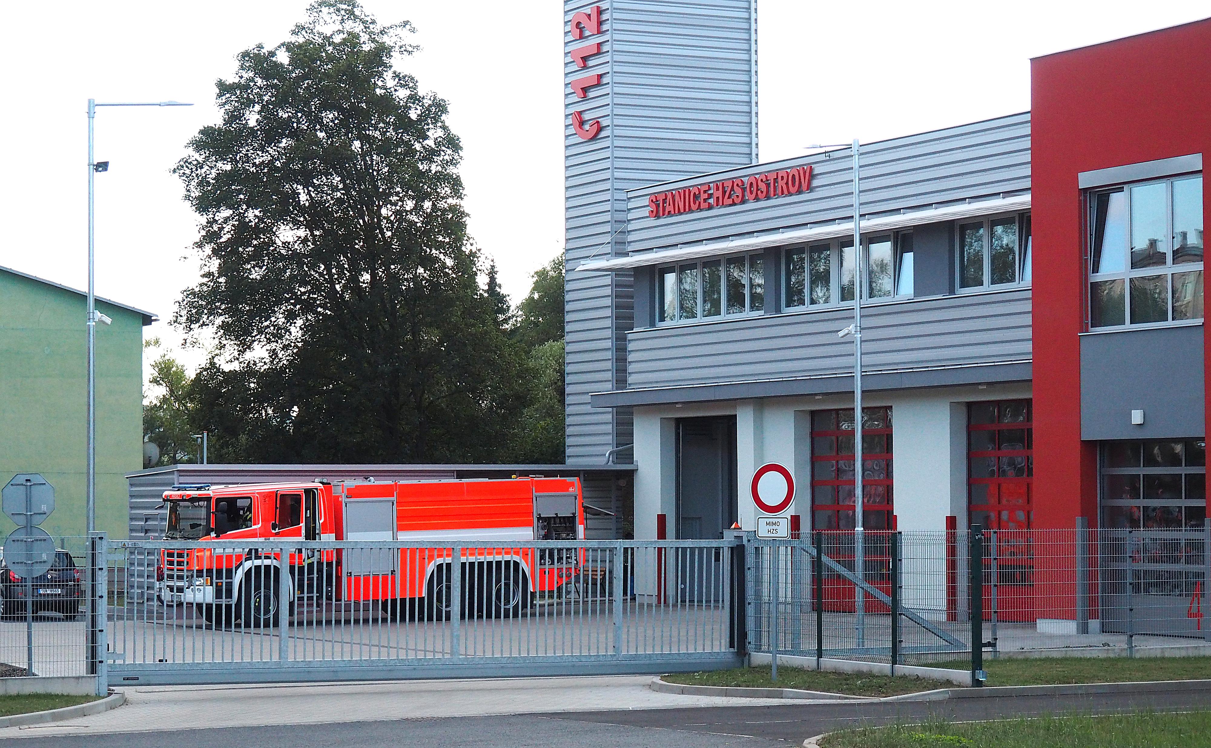 Hasičský záchranný sbor Karlovarského kraje - Stanice Ostrov foto 5