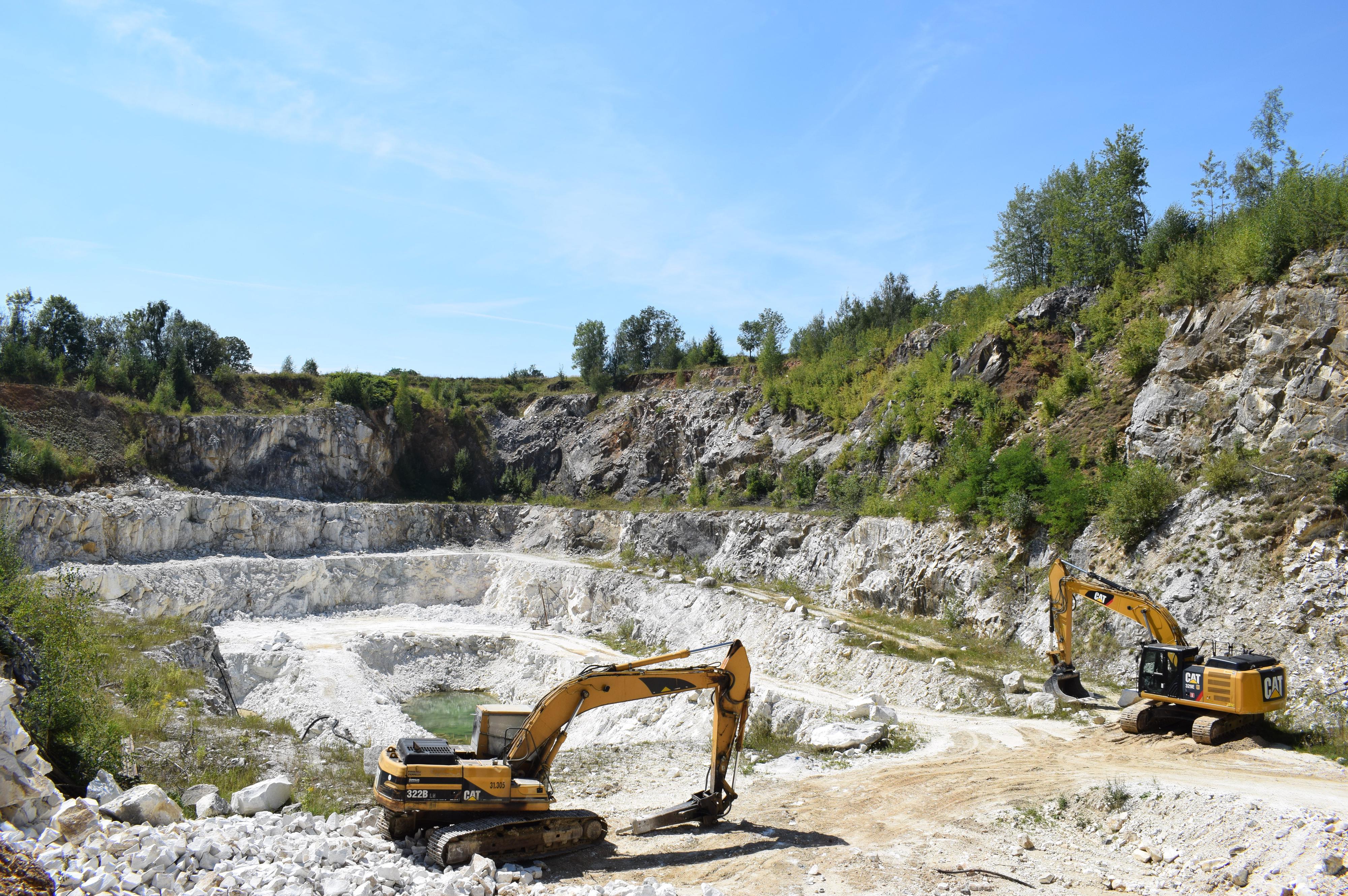 UNIKOM,  a.s. - Lom Bohdaneč