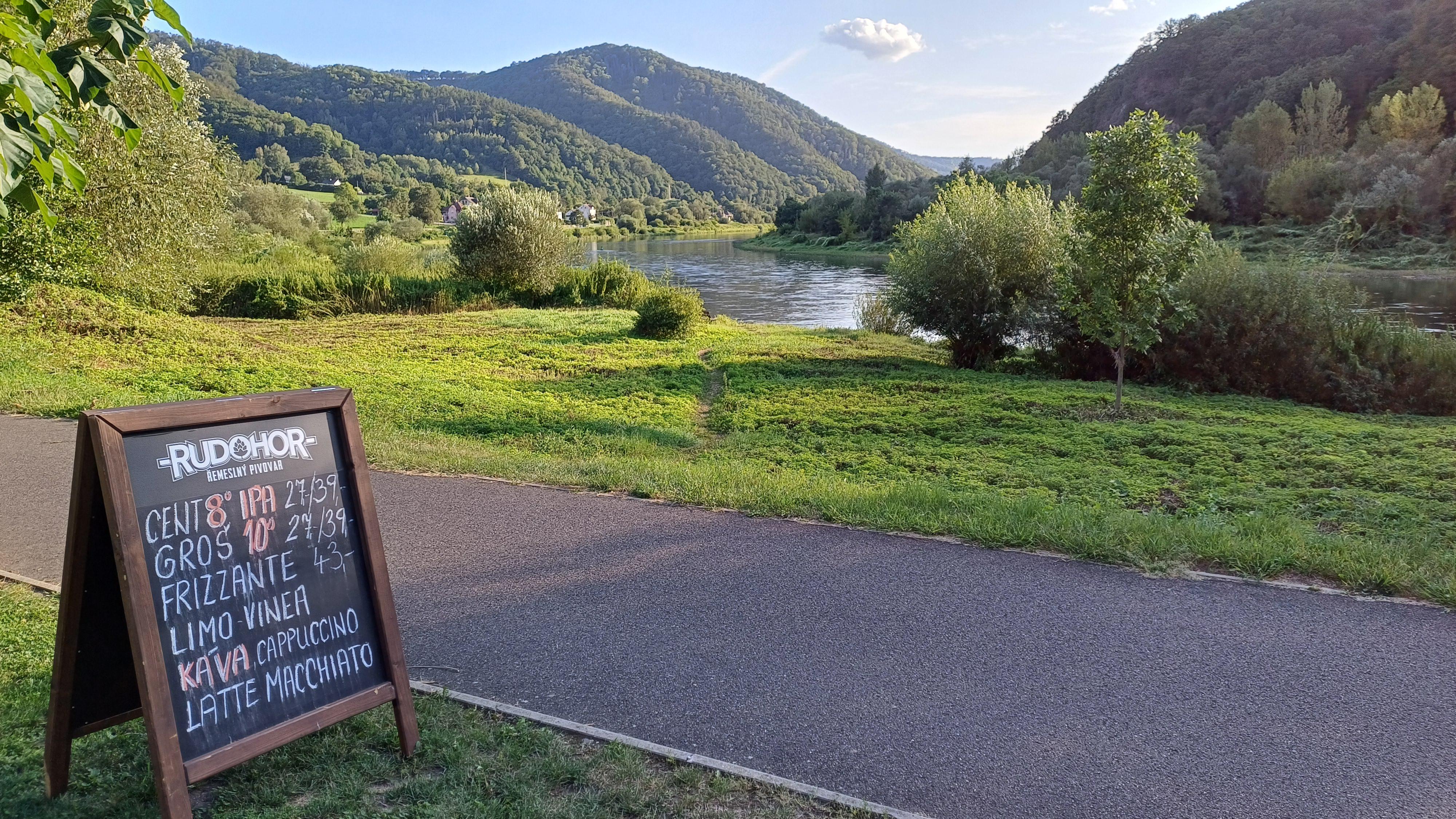 Stánek Vosáci foto 4