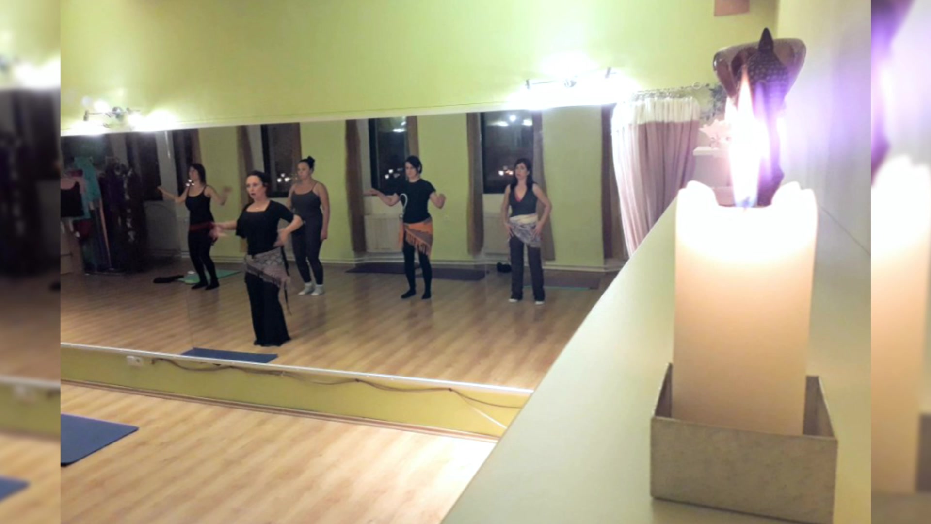 Studio Layan foto 2 (náhled videa)