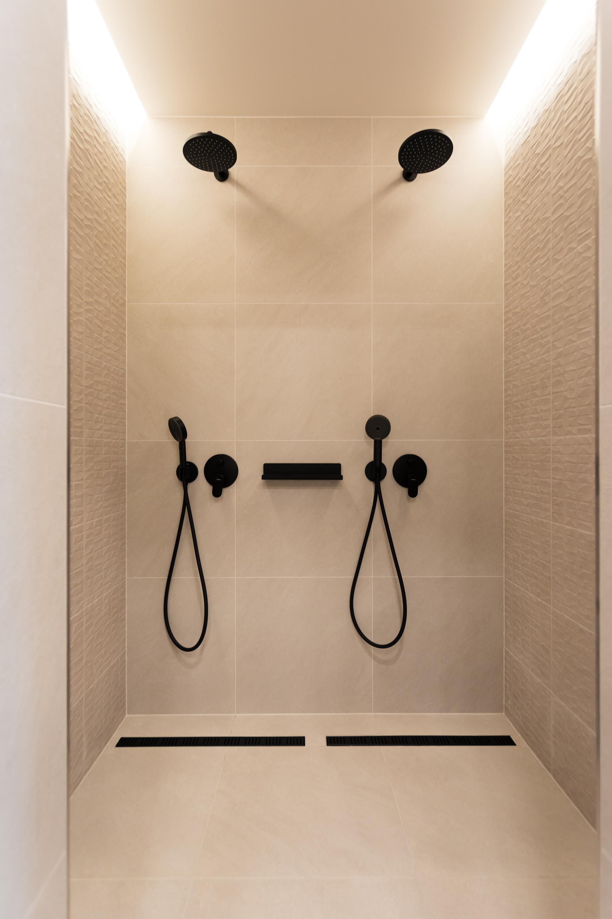 Avati, místo v srdci foto 3