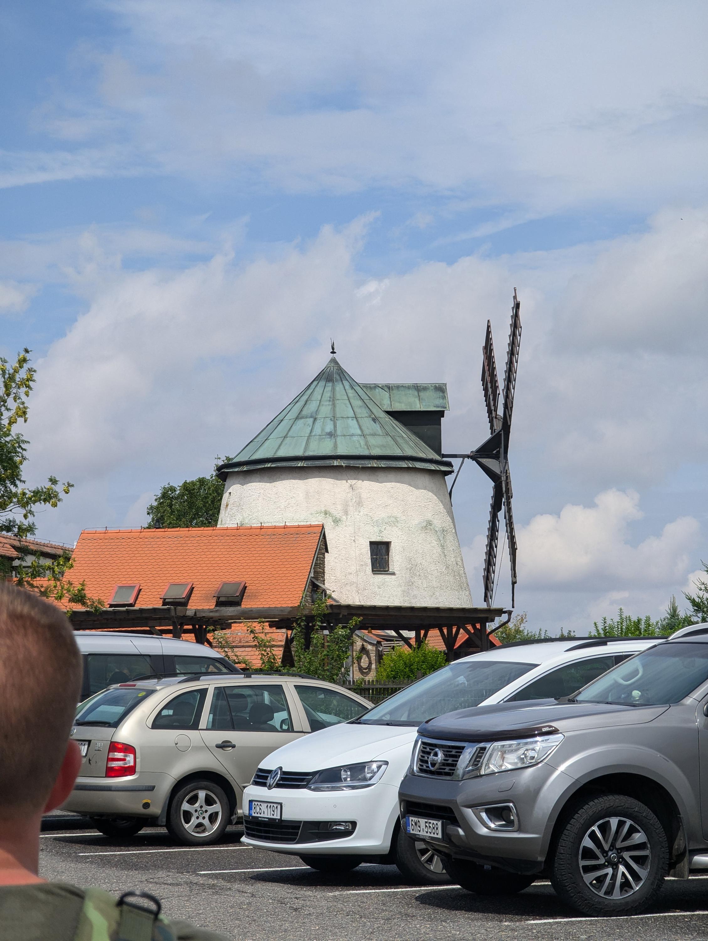 Restaurace Větrný mlýn foto 6