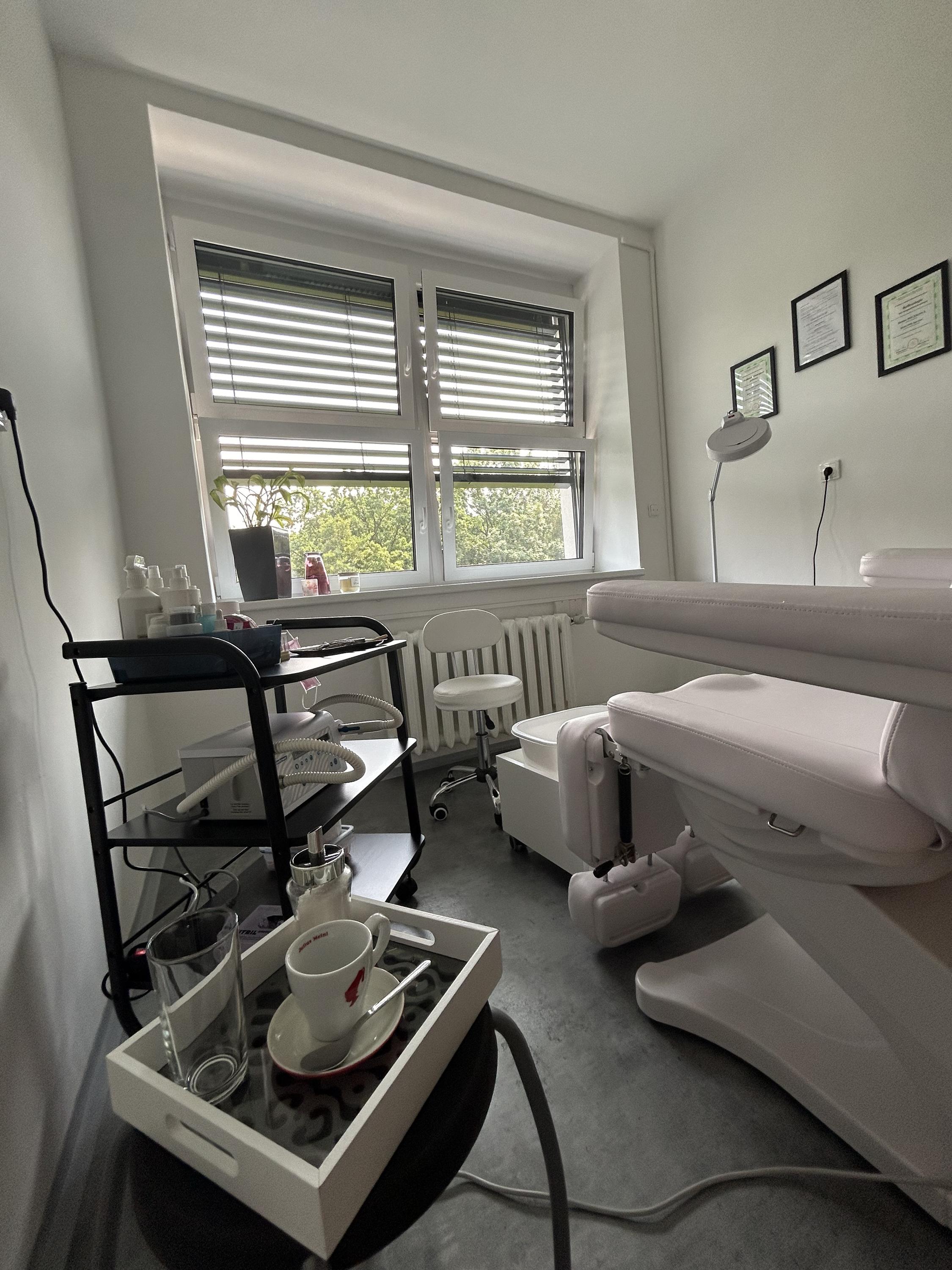 Denisa Miczková - Pedikúra (D Salon) foto 4