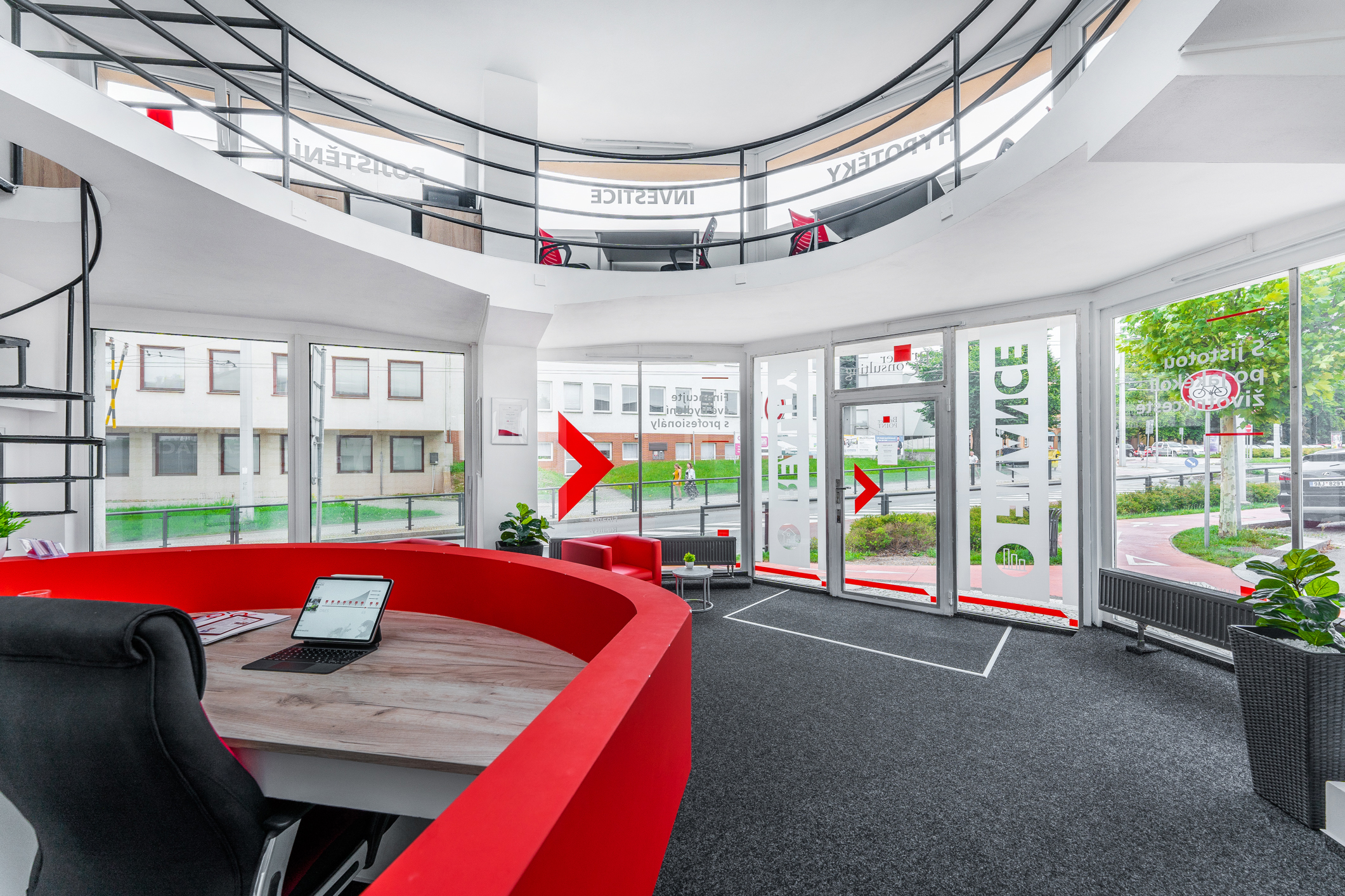 Lukáš Proček - Finance a Reality foto 3