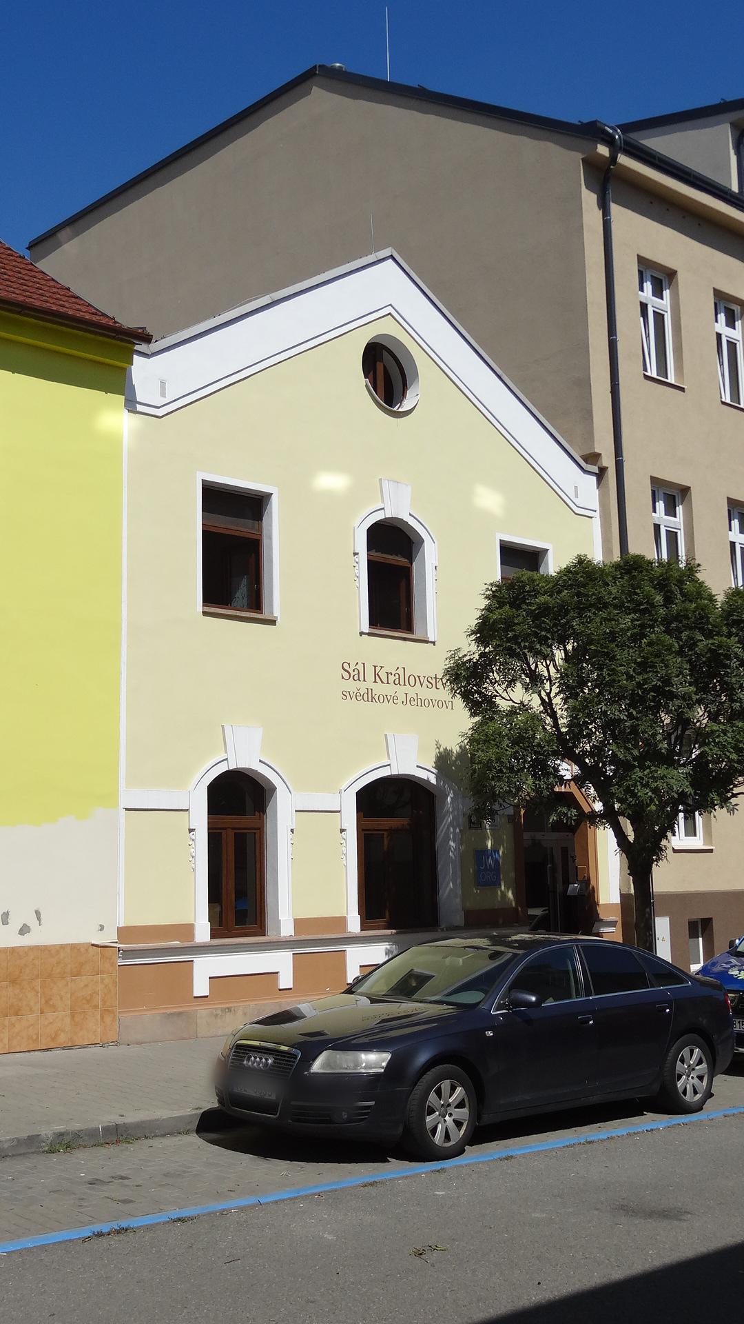 Náboženská společnost Svědkové Jehovovi foto 4